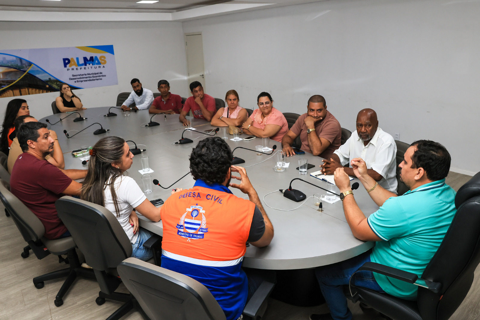 Feira do Aureny I é interditada temporariamente e terá funcionamento provisório no Ayrton Senna