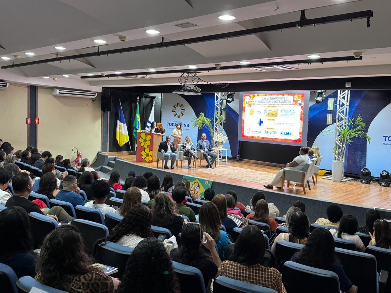 Prefeitura de Palmas participa de seminário sobre enfrentamento à violência sexual contra crianças e adolescentes no ambiente virtual