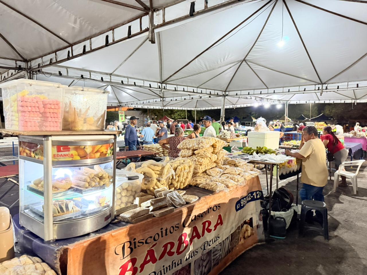 Consumidores podem encontrar produtos, serviços e a tradição da Feira do Aureny I também na instalação provisória na Feira do Aureny III