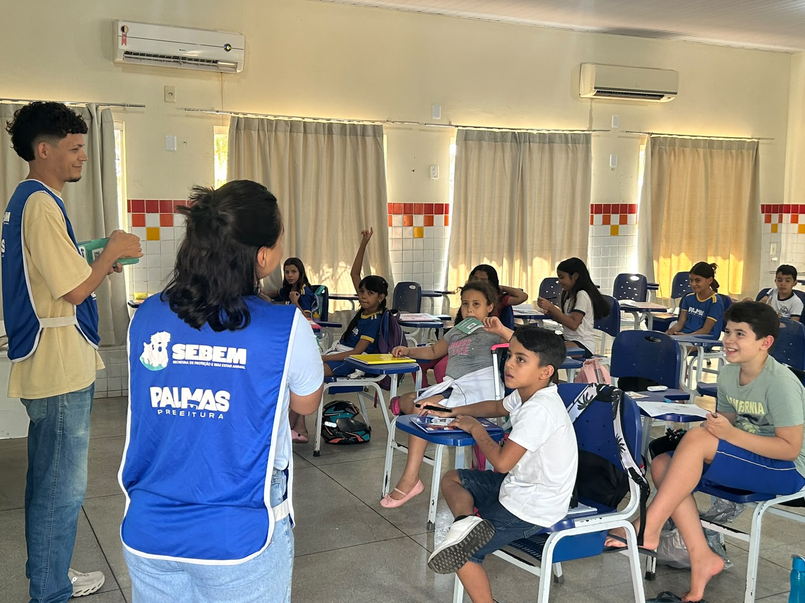 Ação educativa leva conscientização sobre castração às escolas municipais da Capital
