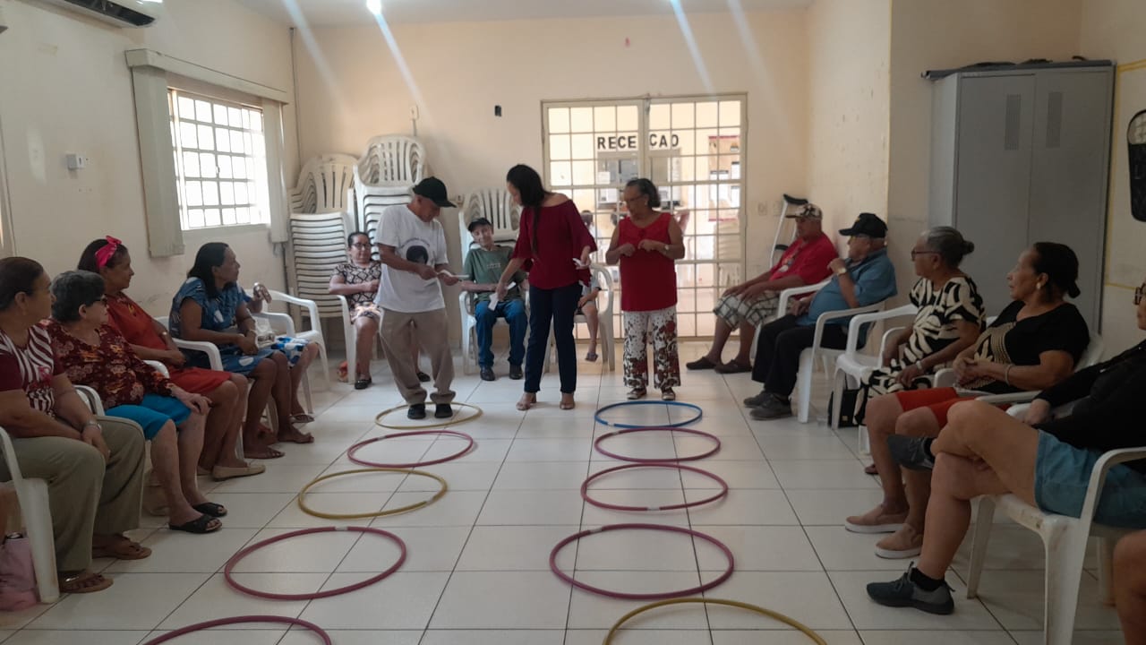 Em Palmas, Cras Krahô promove inclusão digital e alerta sobre golpes nas redes sociais