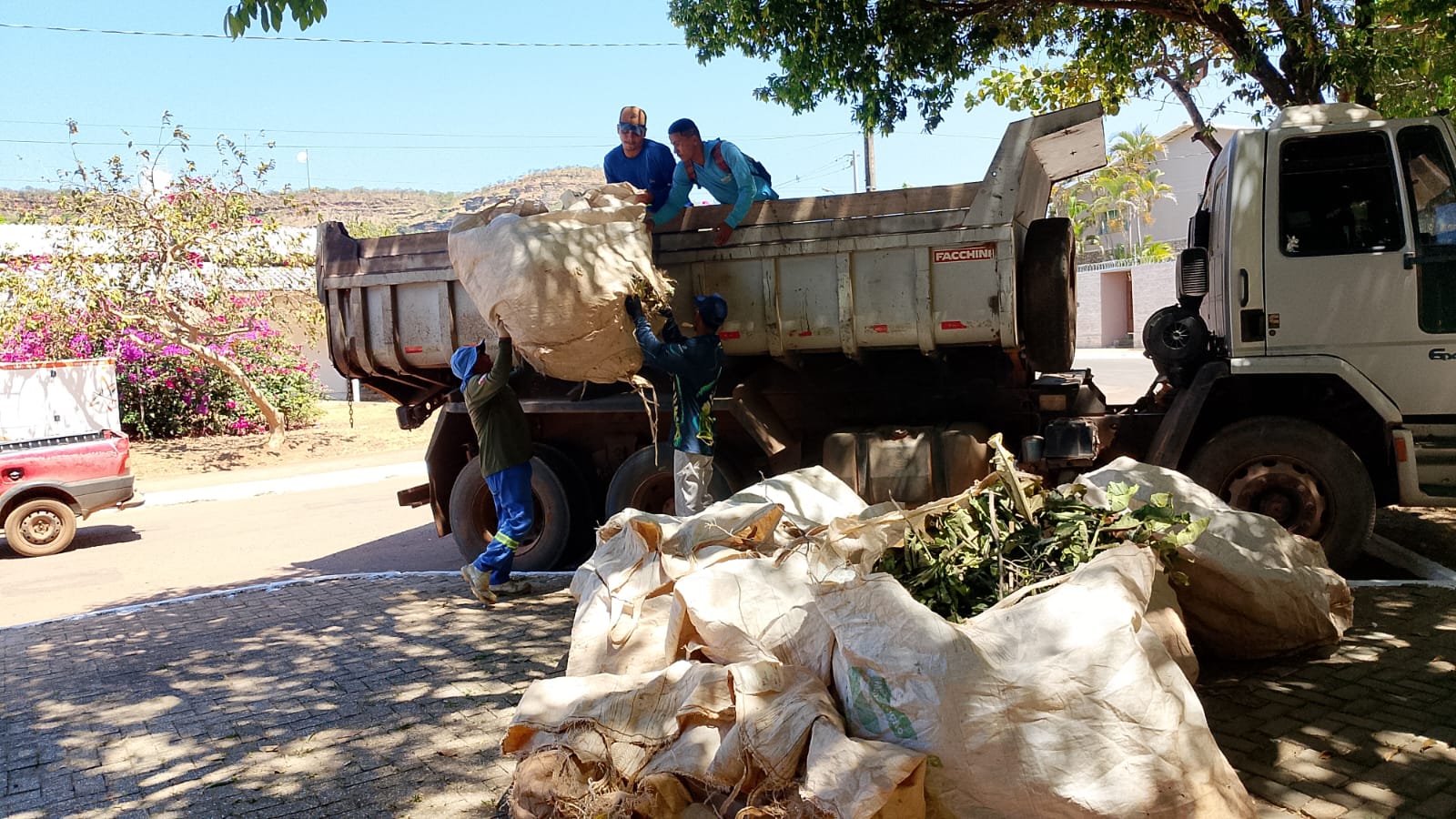 Prefeitura de Palmas intensifica limpeza em Taquaruçu para receber 20ª edição do Festival Gastronômico