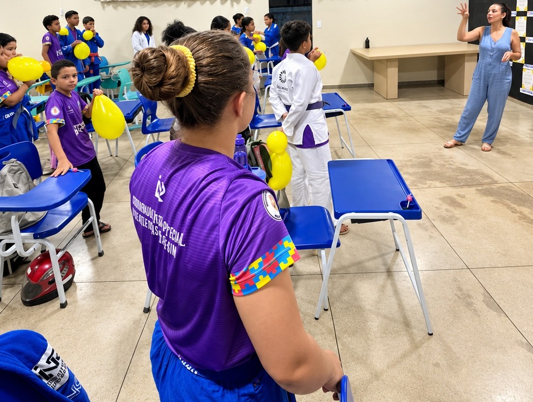 ETI Cora Coralina promove atividades do Setembro Amarelo com participação de alunos