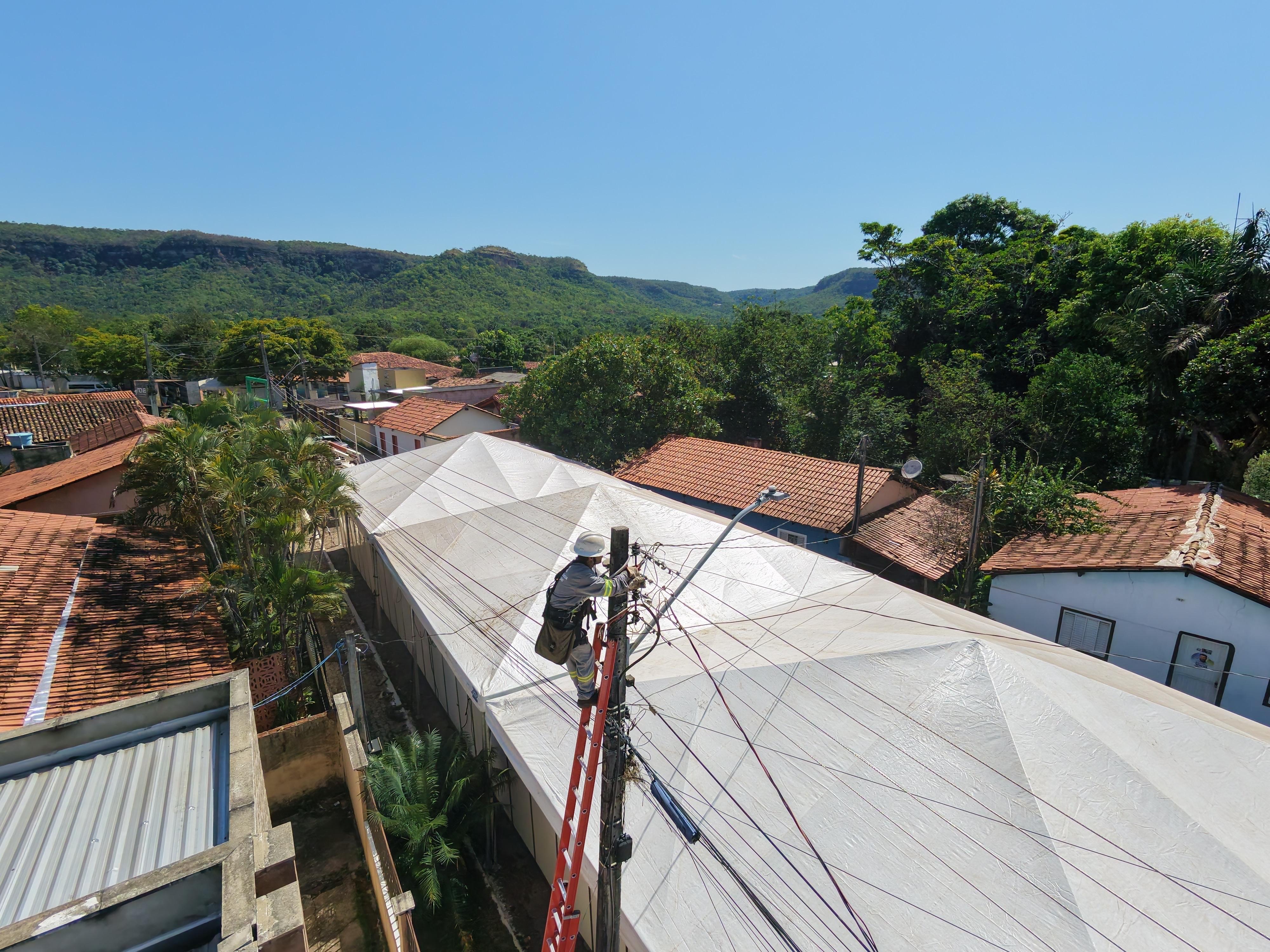 Iluminação pública é reforçada em Taquaruçu para a Festa da Colheita da Jabuticaba
