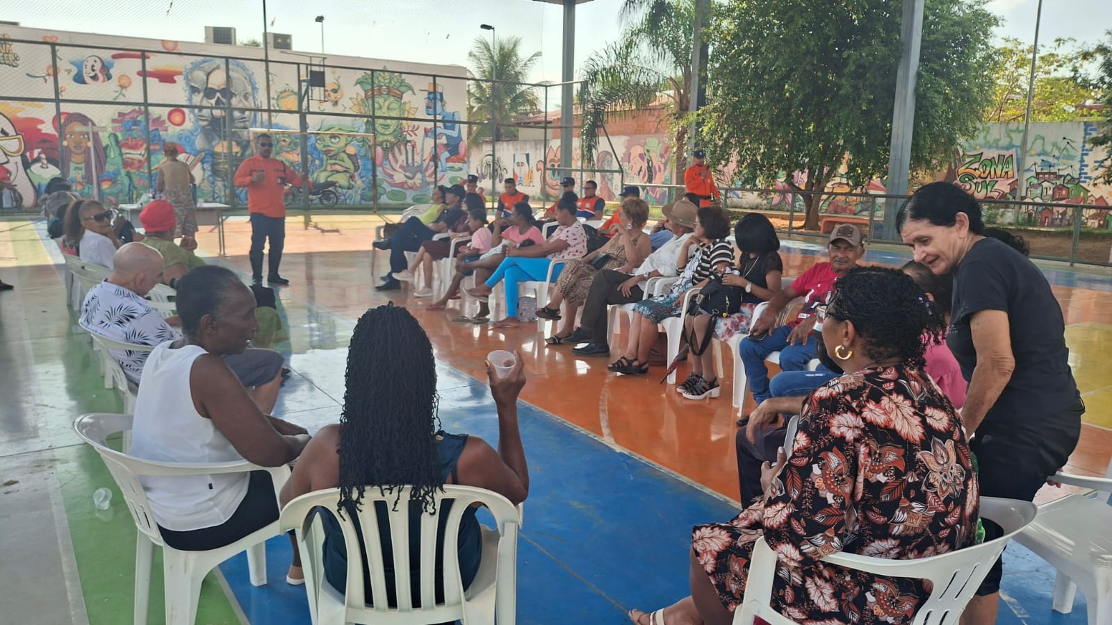 Cras Javaé orienta idosos sobre riscos de acidentes domésticos