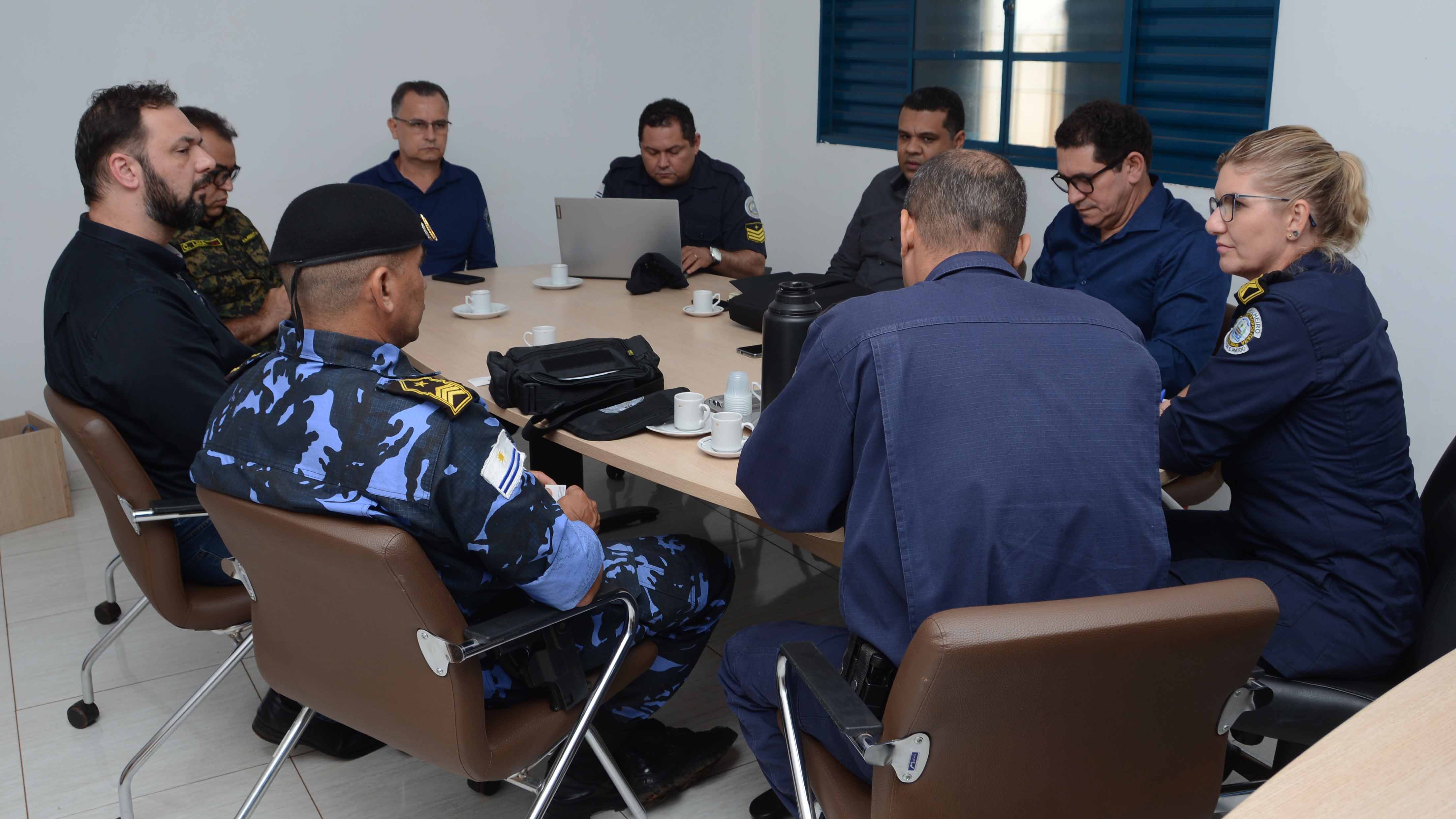 Referência Norte e Nordeste do País, GMP recebe comissão de fundadores da Guarda Civil Municipal de Araguaína