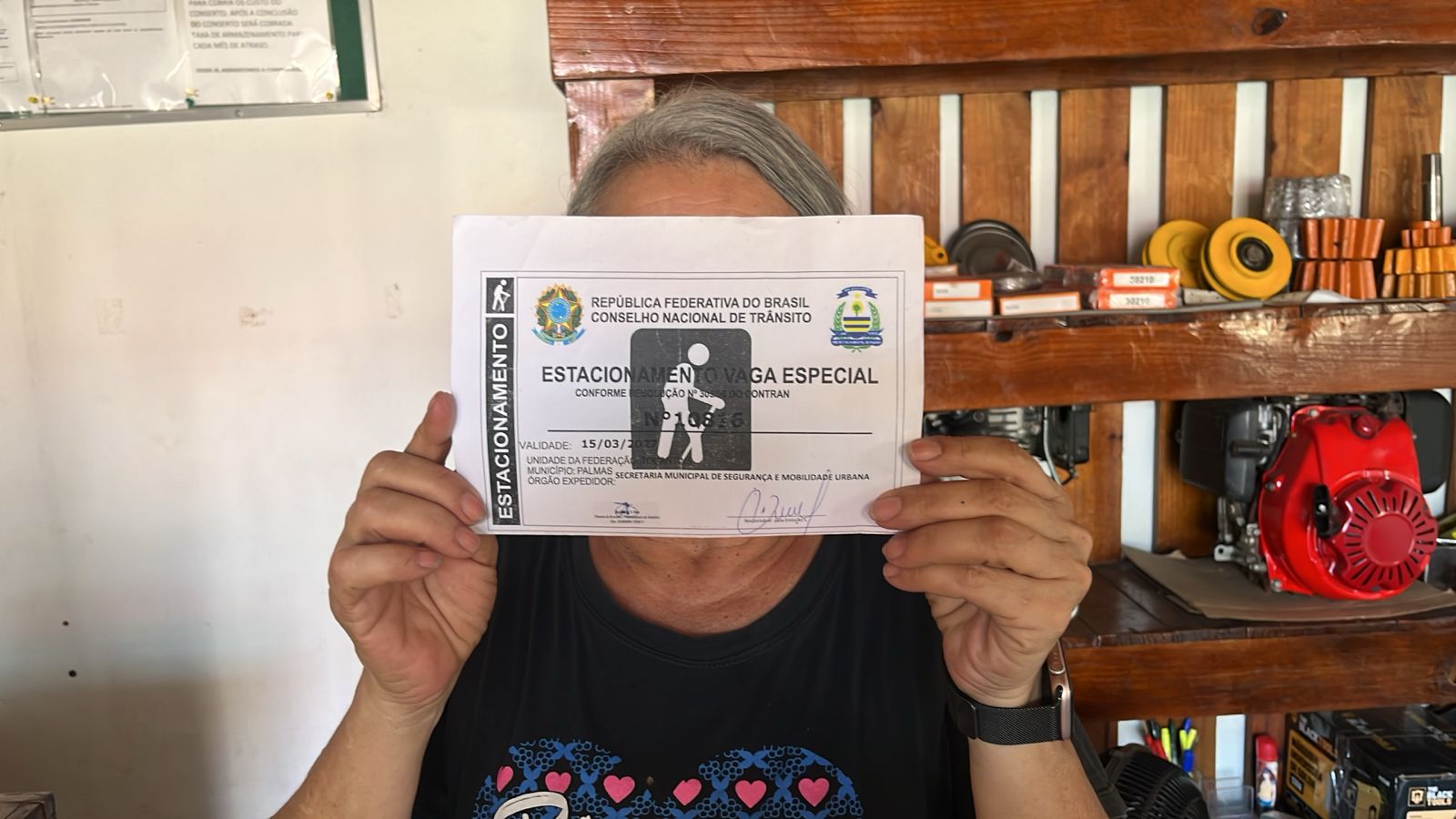 Prefeitura de Palmas reforça orientações sobre como tirar a Credencial de Estacionamento Especial para pessoas idosas e PCD