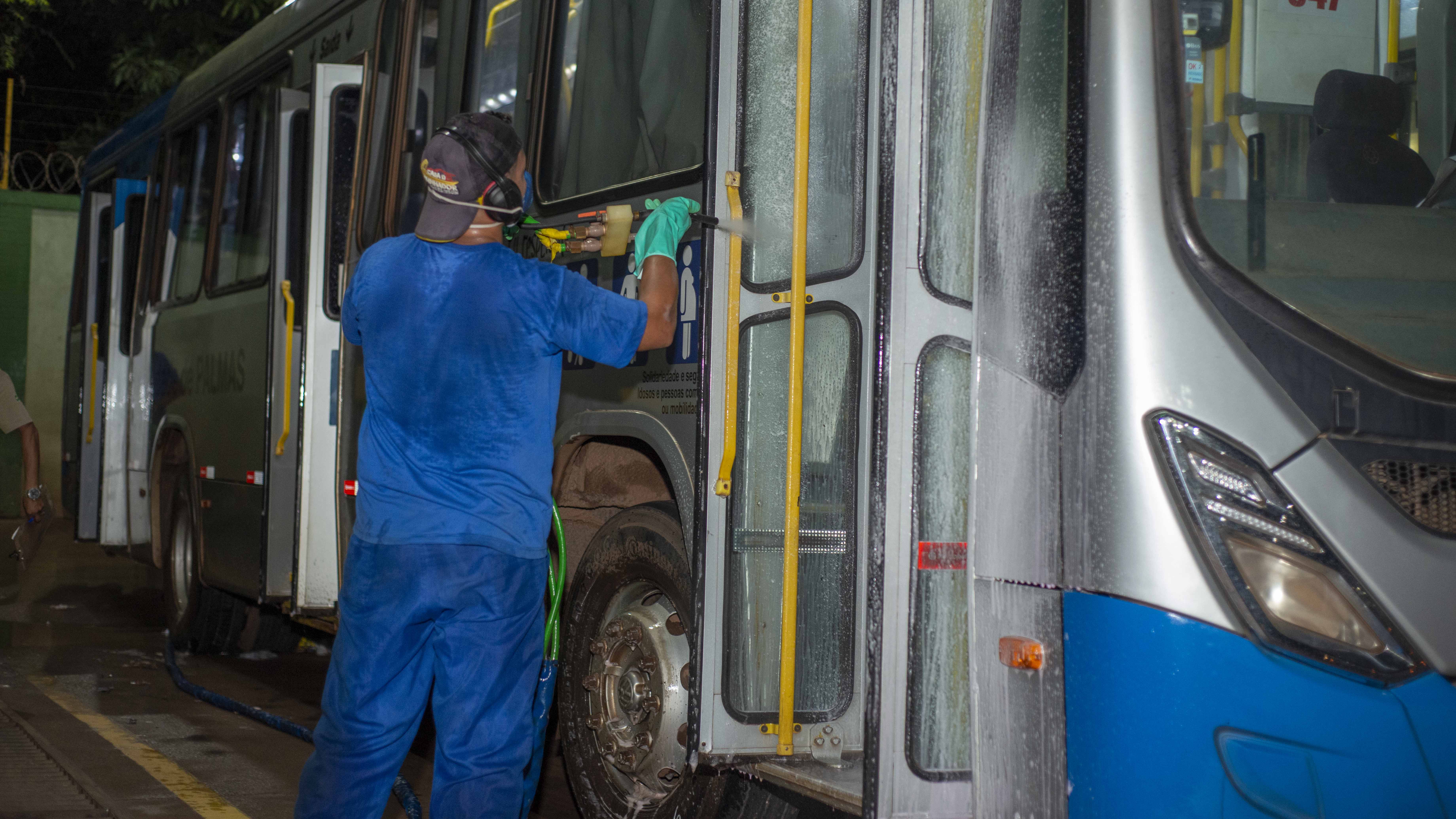 Sesmu reforça ação de acompanhamento da higienização e prevenção nos veículos do sistema de transporte coletivo