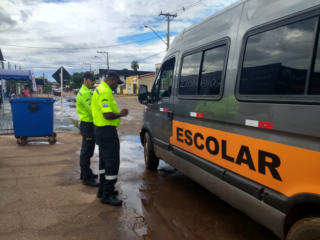 Vistoria do transporte escolar inicia nesta segunda-feira, 25