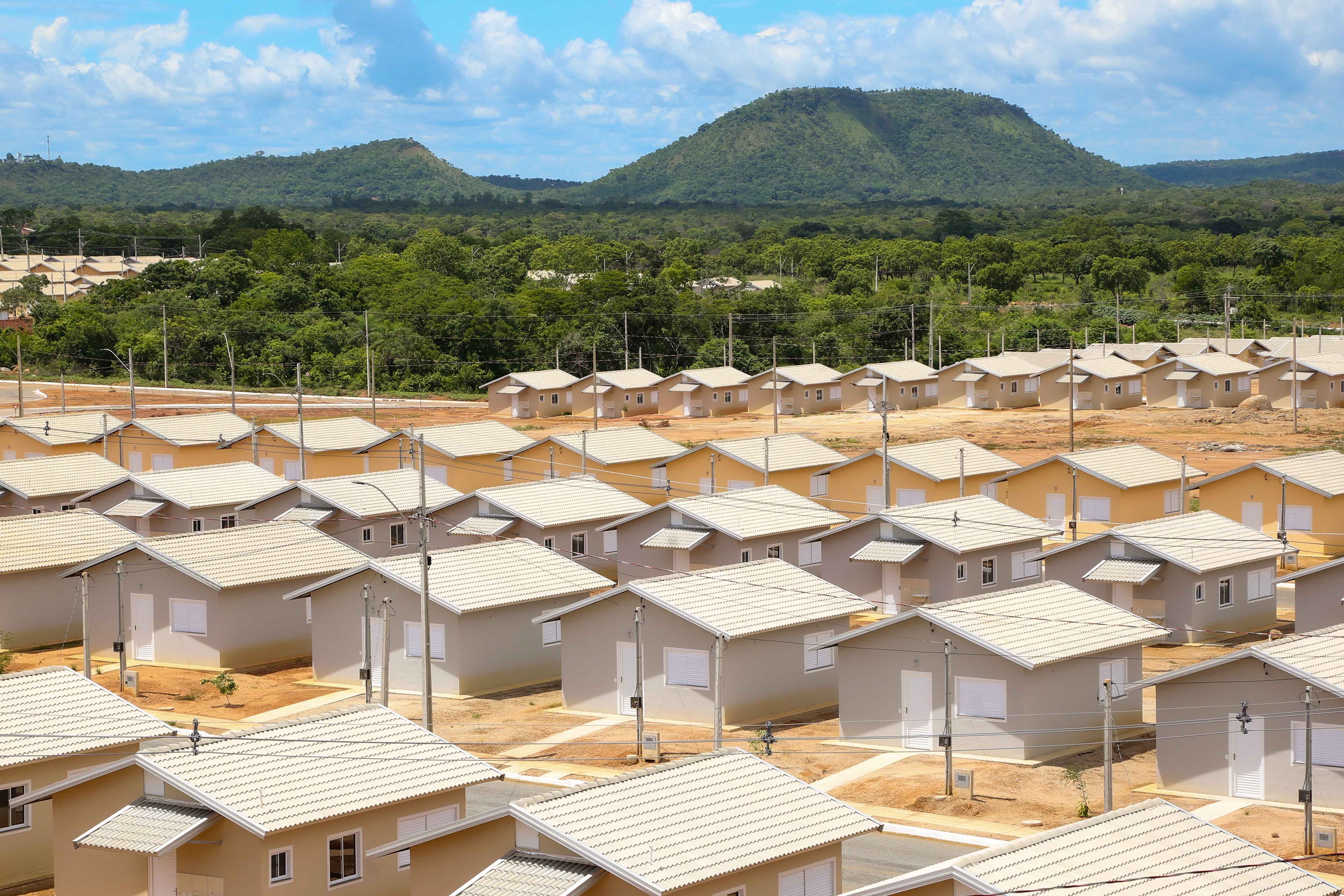 Prefeitura leva ciclo de palestras sobre prevenção a violência doméstica as unidades habitacionais