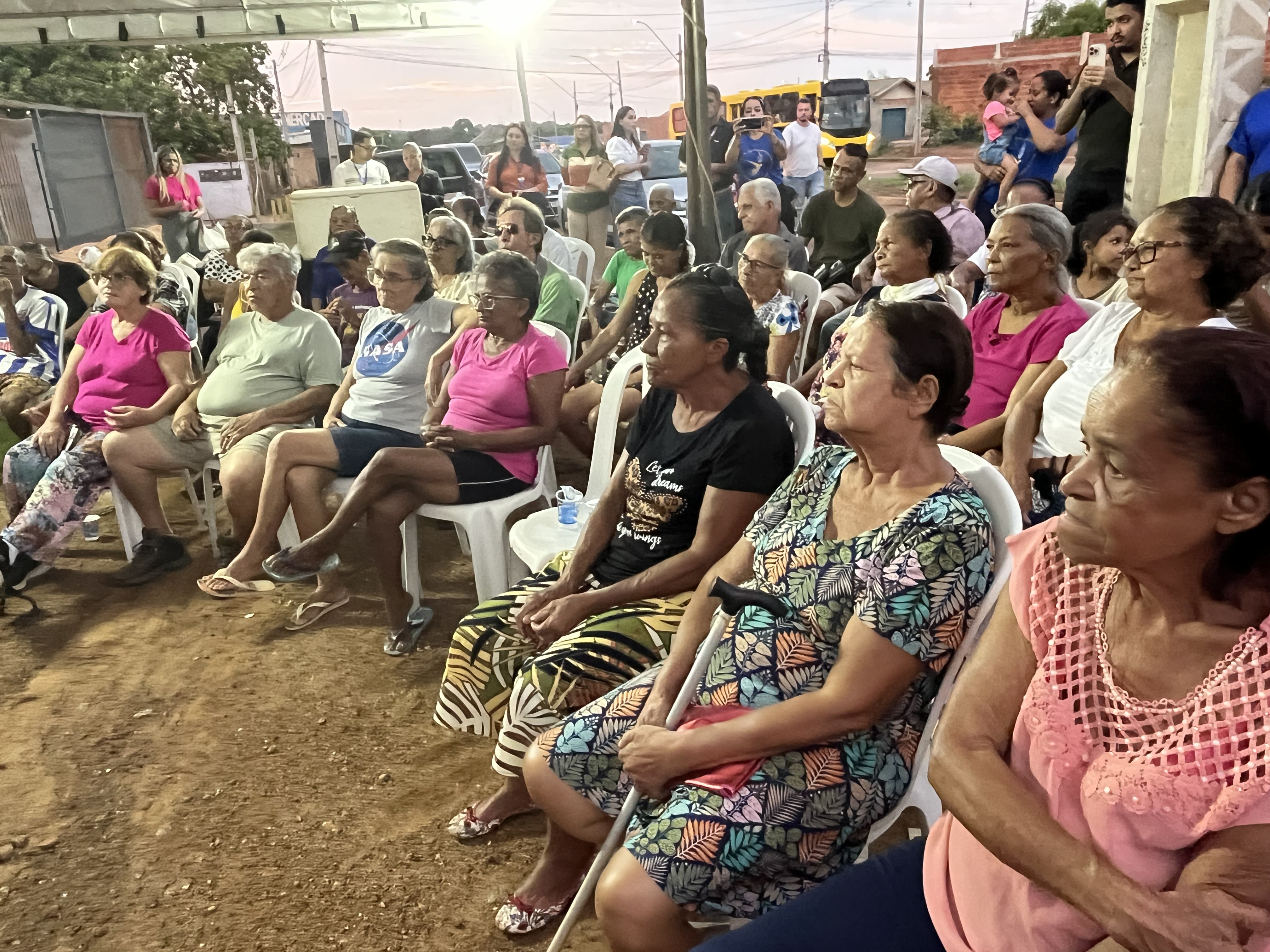 Ação também incluiu  palestra sobre direitos e fortalecimento social