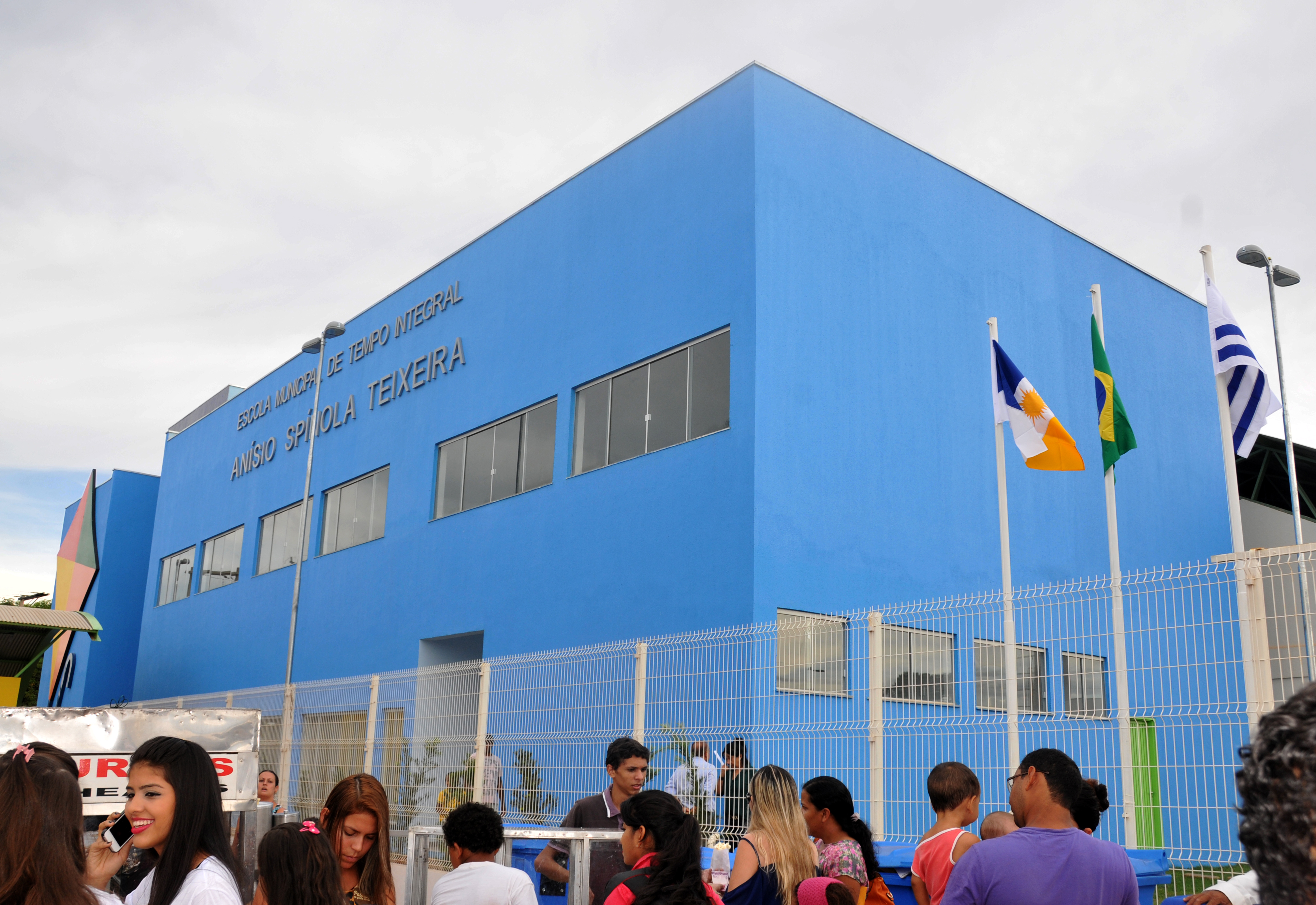 Prefeitura inaugura novas unidades educacionais e amplia atendimento à população