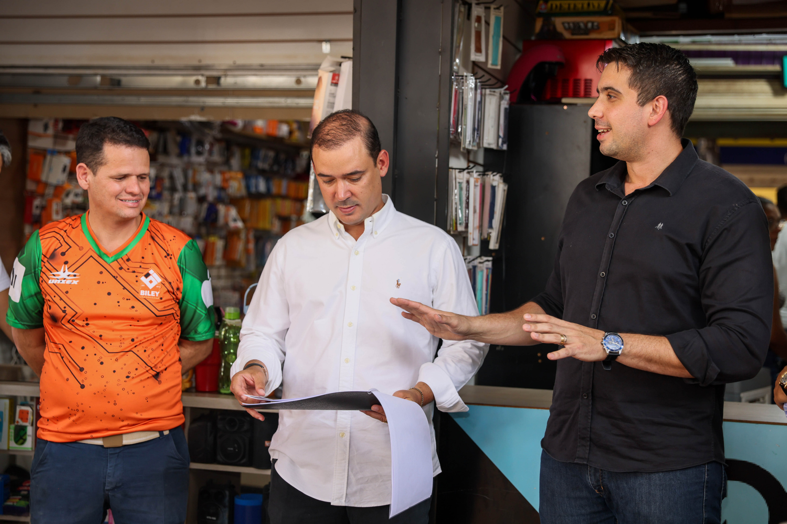 O deputado federal, Vicentinho Júnior, reforçou o quanto o Cecop é referência comercial para municípios vizinhos