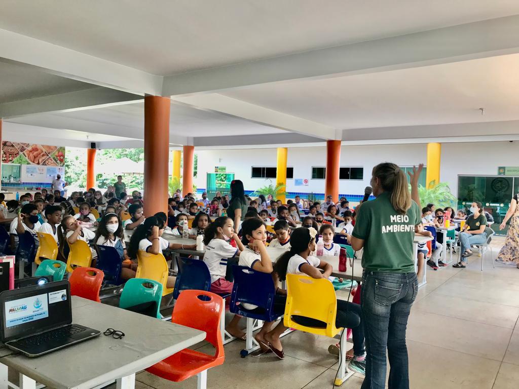 Ciclo de palestras sobre importância da água chega a ETI Fidêncio Bogo