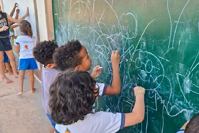 Vale lembrar que os demais Cmeis seguem com a programação do Palmas para o Brincar até dia 31 de maio