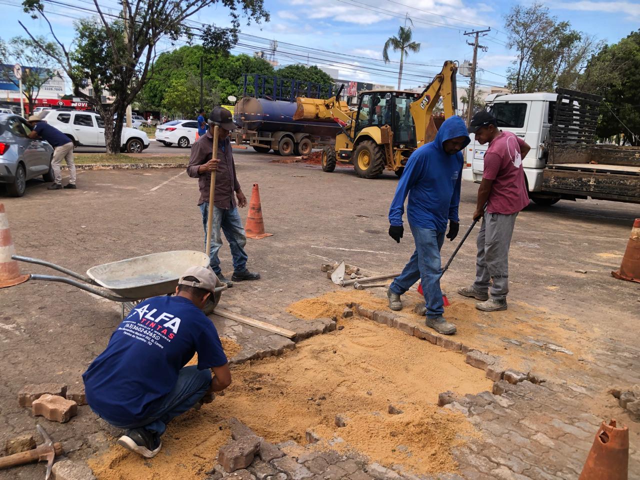 Estacionamento da JK passa por manutenção