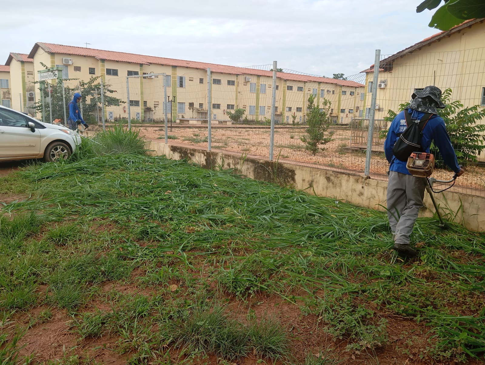 Prefeitura de Palmas reforça manutenção urbana com serviços de limpeza e tapa-buracos nesta quinta-feira, 20