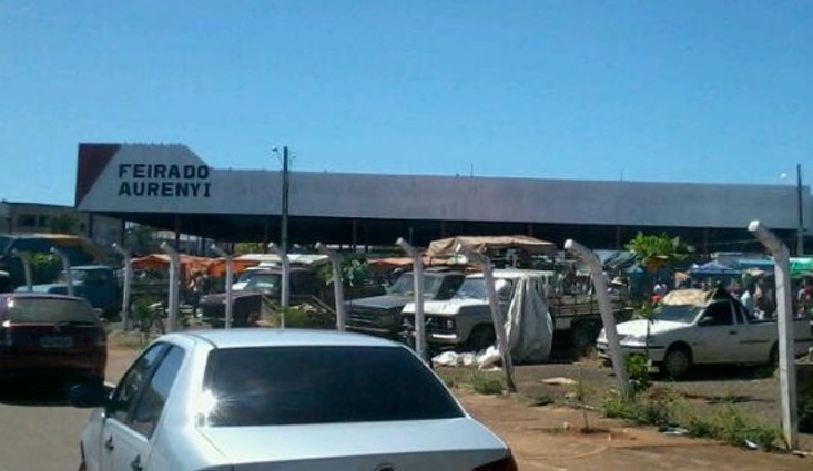 Prefeito Amastha assina Ordem de Serviço para reforma da Feira do Aureny I, no domingo, 25