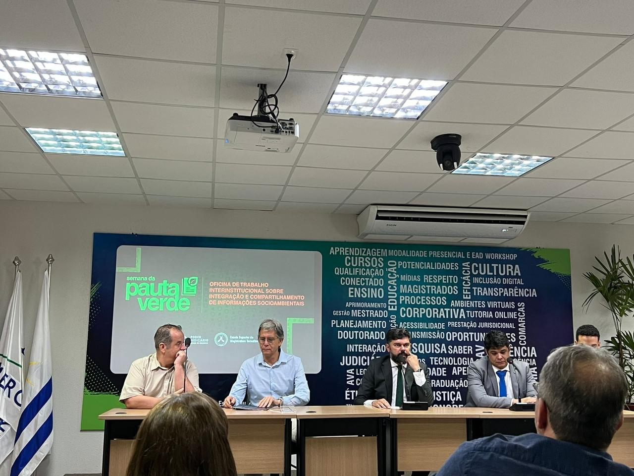 Oficina promovida pelo  Poder Judiciário do Tocantins dentro da Programação  da Semana da Pauta Verde