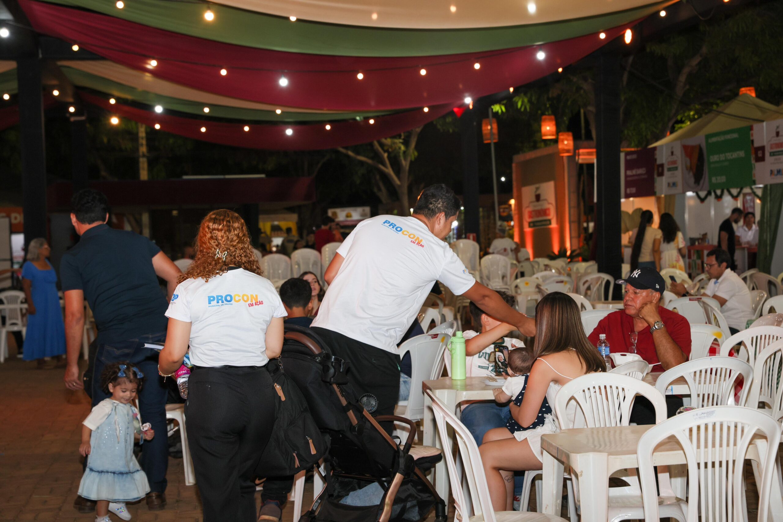 Procon Palmas orienta consumidores durante o 19º Festival Gastronômico de Taquaruçu