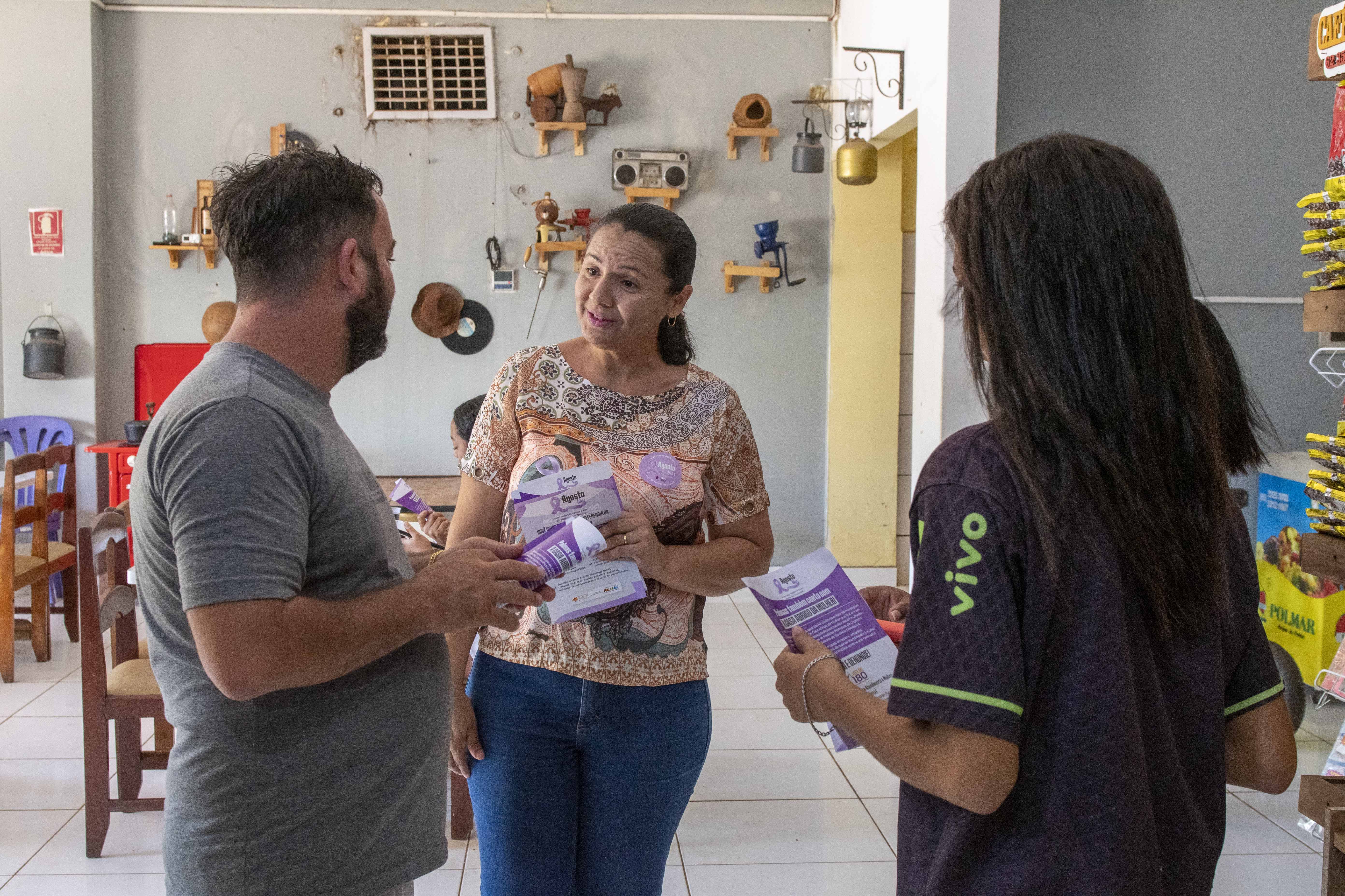 Várias ações do Agosto Lilás ocorreram na Capital esta semana; neste sábado, 19, tem caminhada na JK