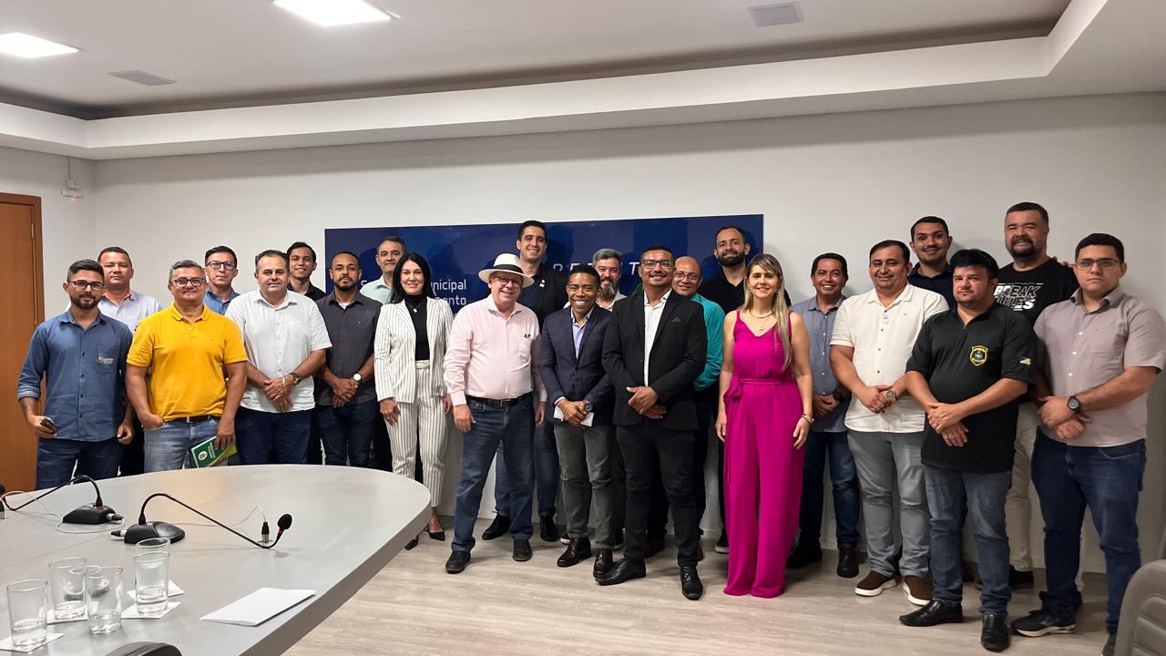 Prefeitura de Palmas reúne entidades comerciais para discutir como atrair novos investimentos com lotes lindeiros e vicinais de áreas industriais