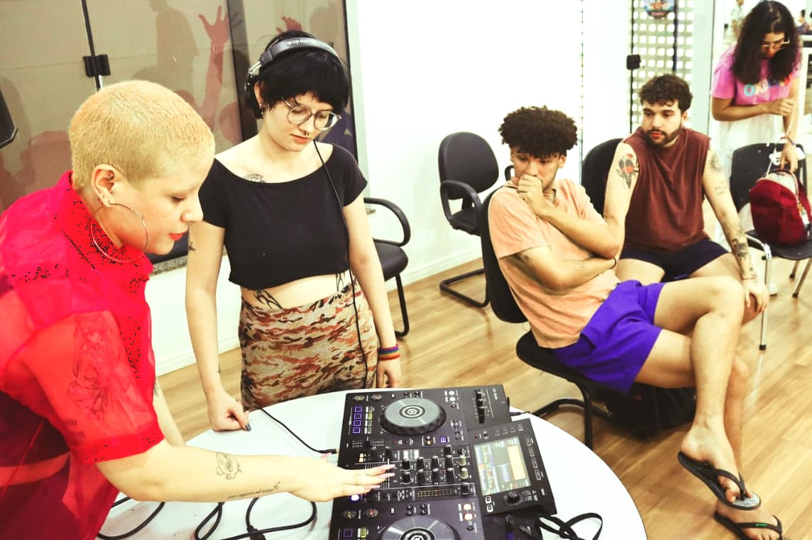 DJ Dellanoche (esq) vai ministrar mais duas oficinas gratuitas do ‘Mixtura’ em Palmas, nos dois próximos sábados, em diferentes regiões da Capital