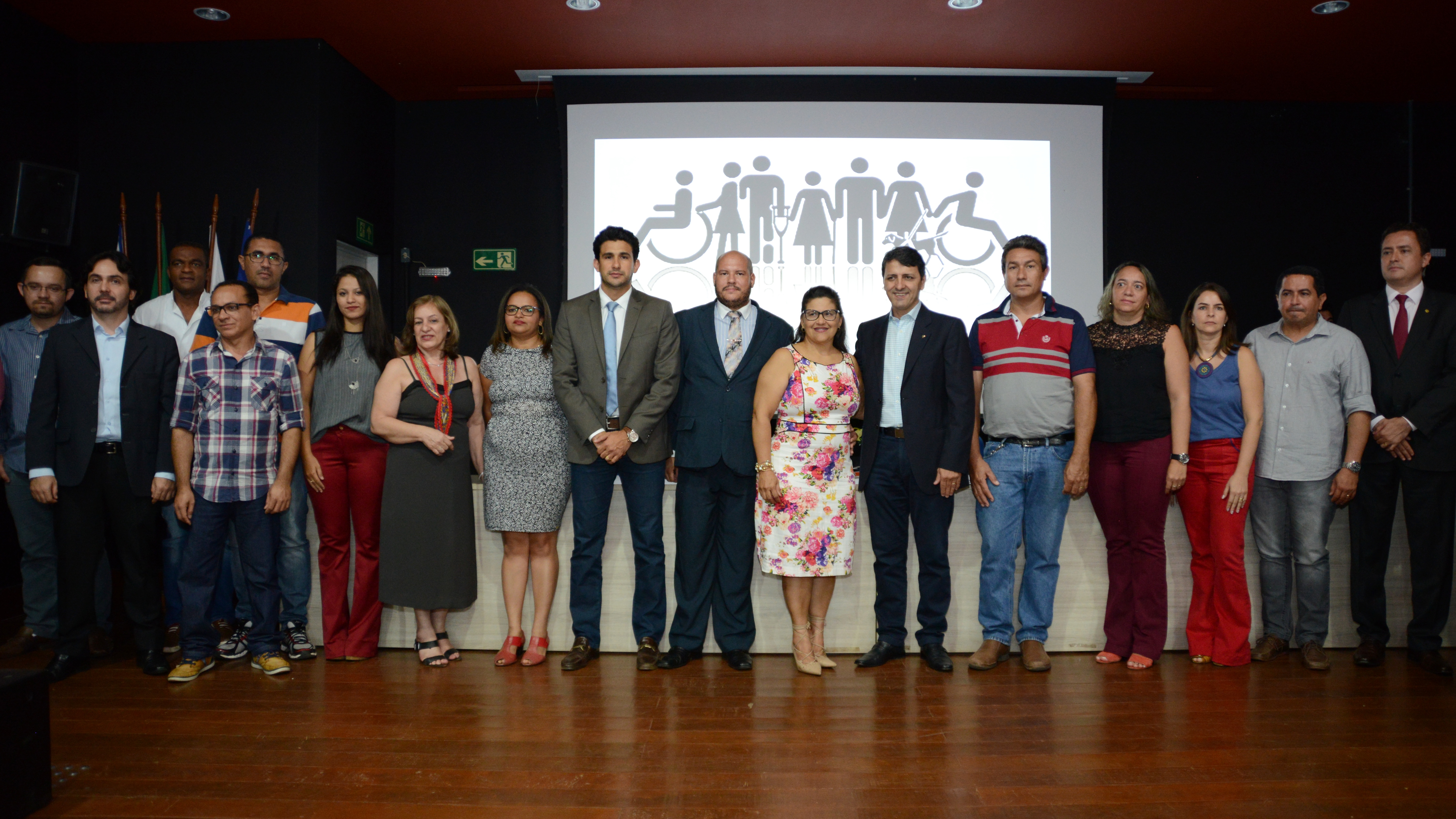 Transporte, educação e acessibilidade serão foco do Conselho Municipal da Pessoa com Deficiência empossado nesta terça, 17