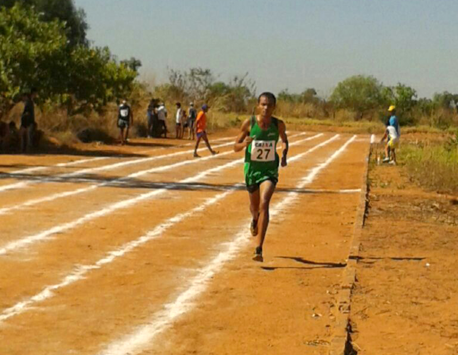 Bolsista Fundesportes irá correr na Volta das Arnos