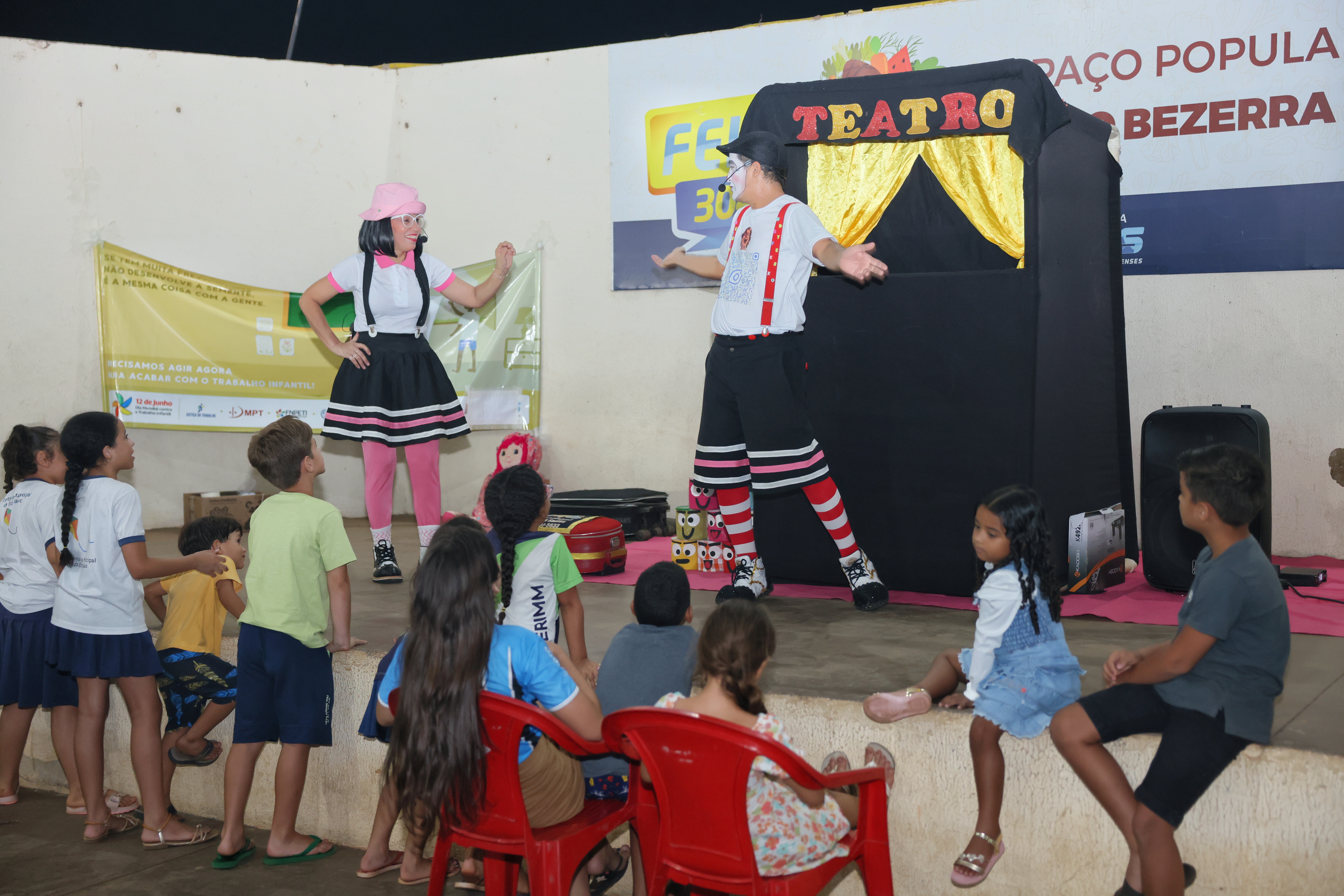 Com música, mágicas e brincadeiras campanha fala sobre combate ao trabalho infantil 