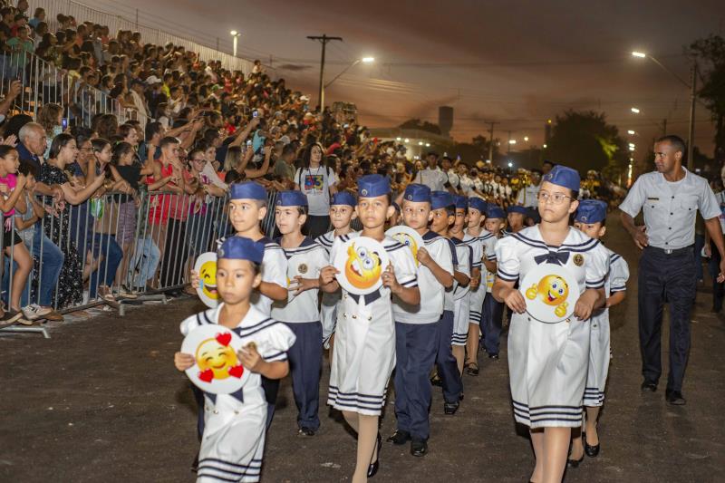 Palmas 33 anos: desfile cívico e militar marca as festividades de aniversário da Capital
