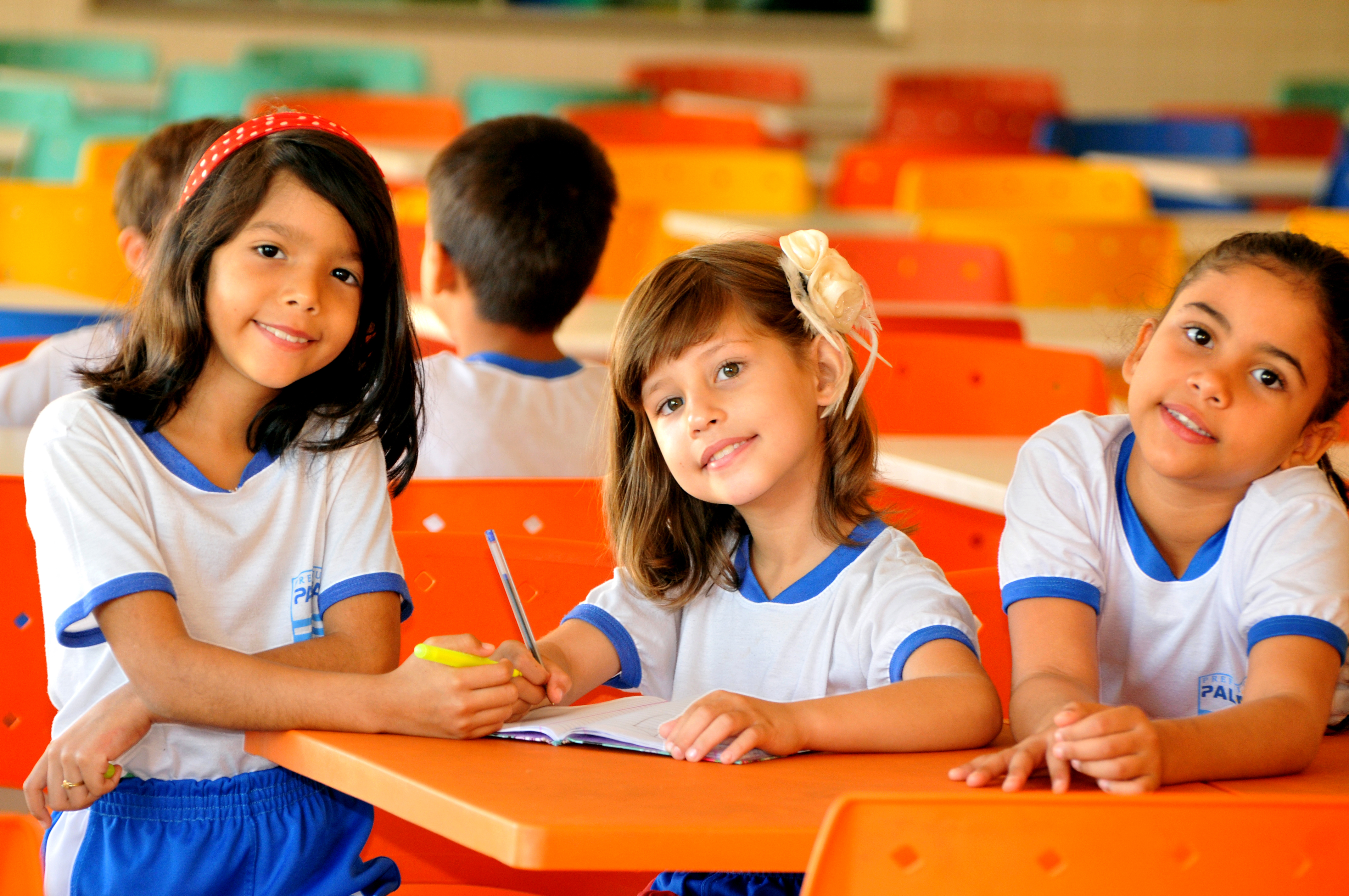 Mais de 40 mil alunos da rede municipal de ensino retornam às aulas nesta segunda, 04