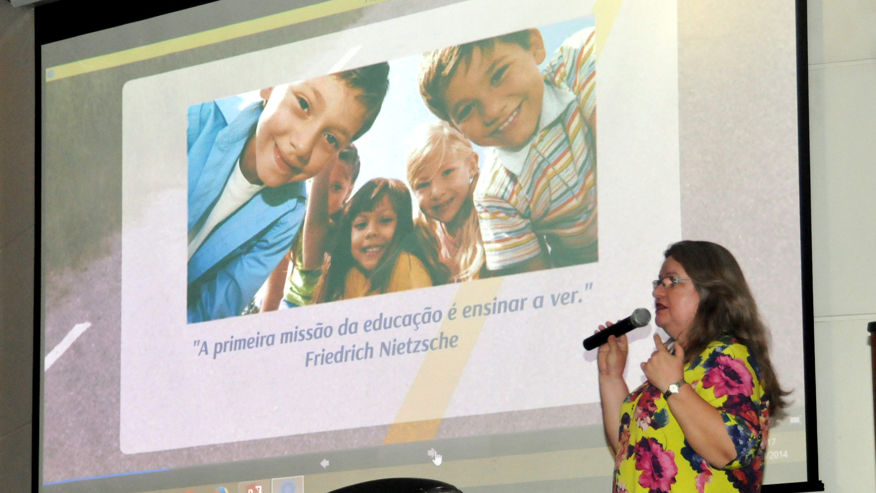 Educação Científica é abordada em palestra na Fecit-2014