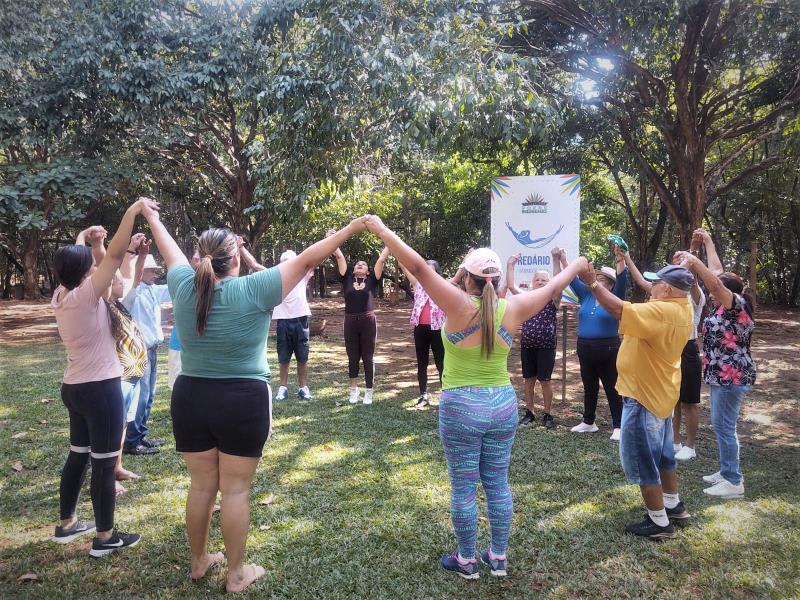 Idosos do Serviço de Convivência do Cras Krahô têm manhã de atividades do Parque dos Povos Indígenas