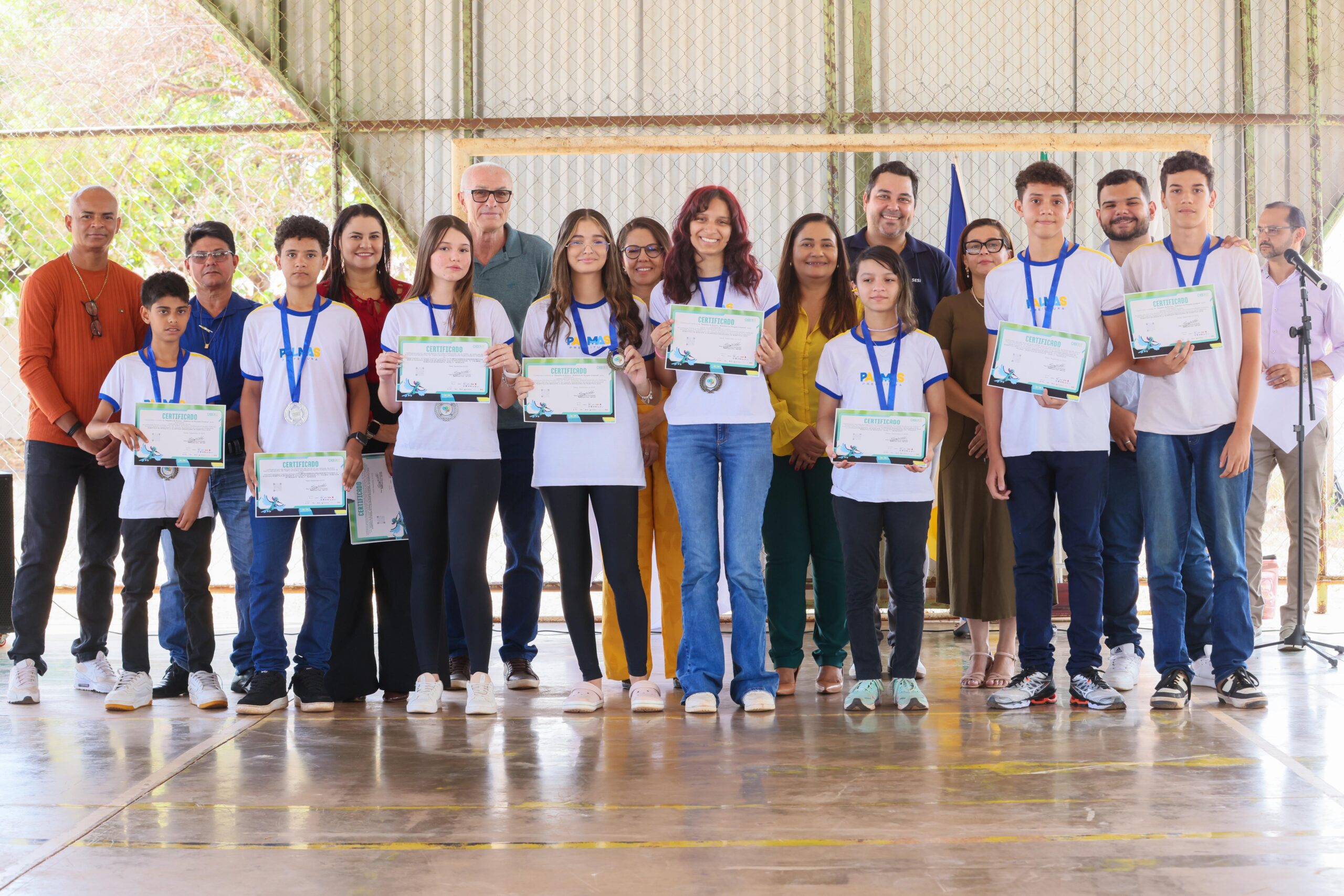 Em Palmas, estudantes da rede municipal são homenageados em momento cívico