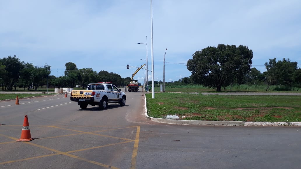Prefeitura inicia fase de testes em conjuntos semafóricos da Capital