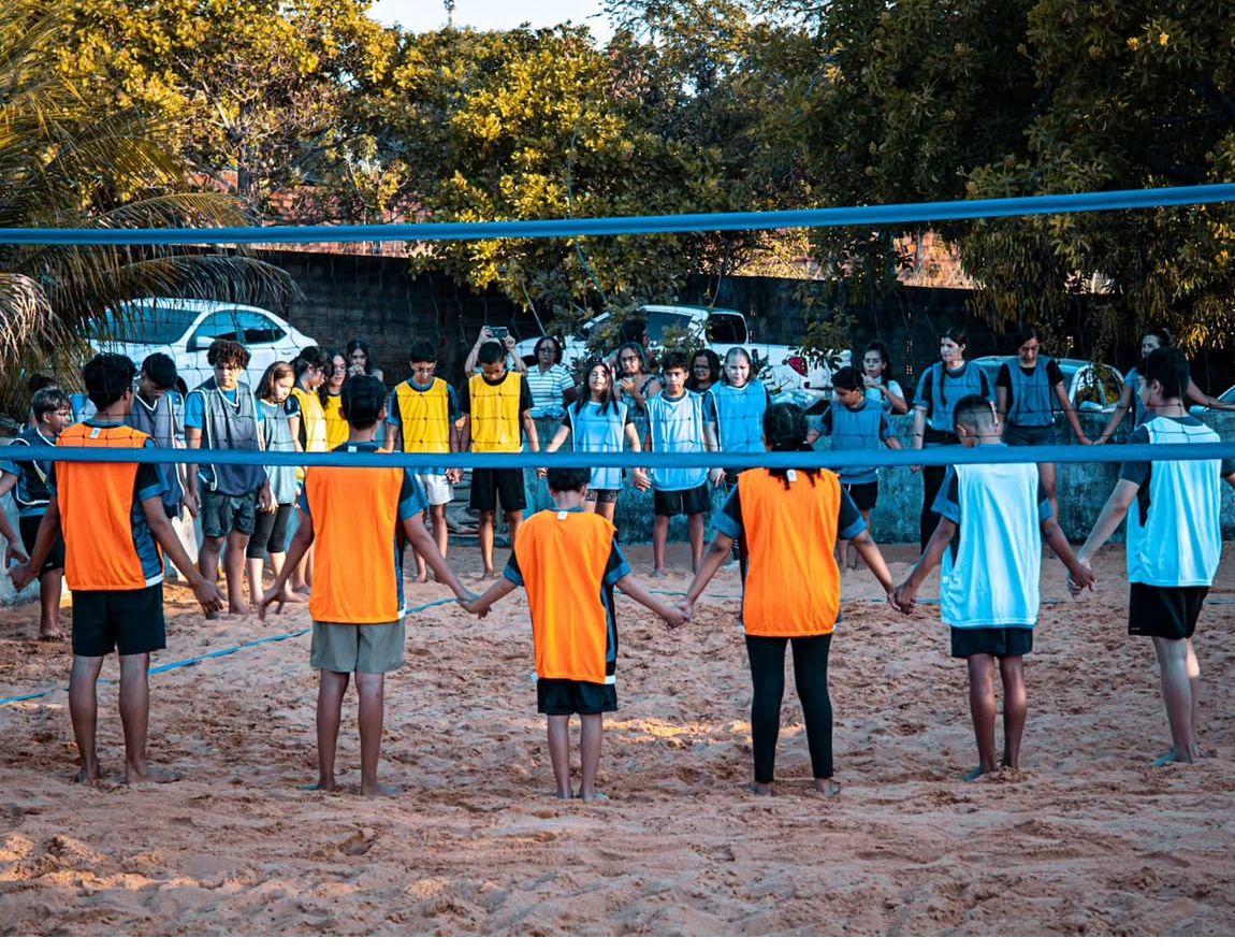 Prefeitura de Palmas firma parceria para construção e reforma de quadras de areia, no setor Santa Fé