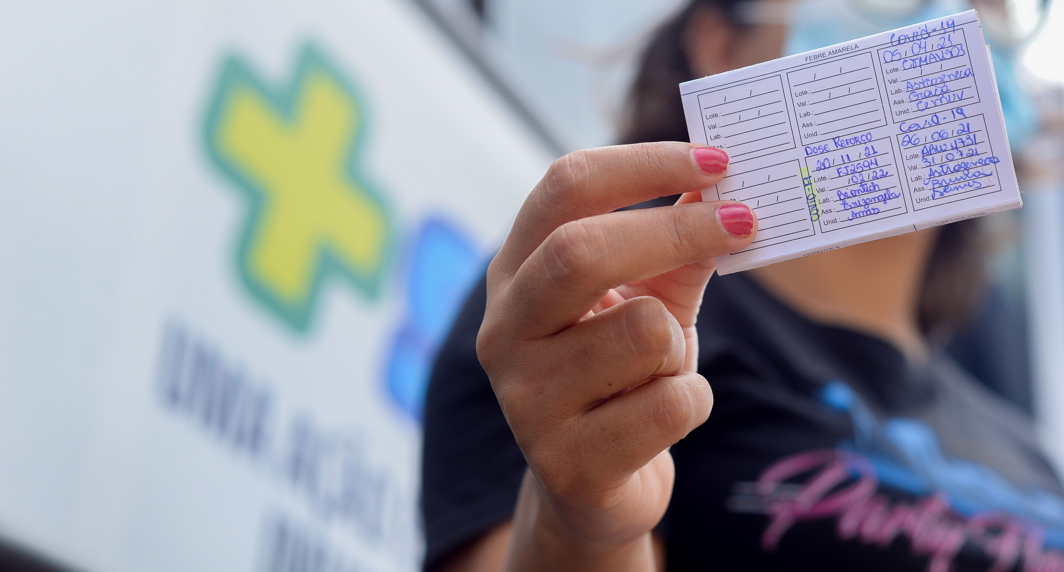 Mais Saúde de Palmas leva vacinação contra a Covid-19 para Feira da 304 Sul nesta terça, 12