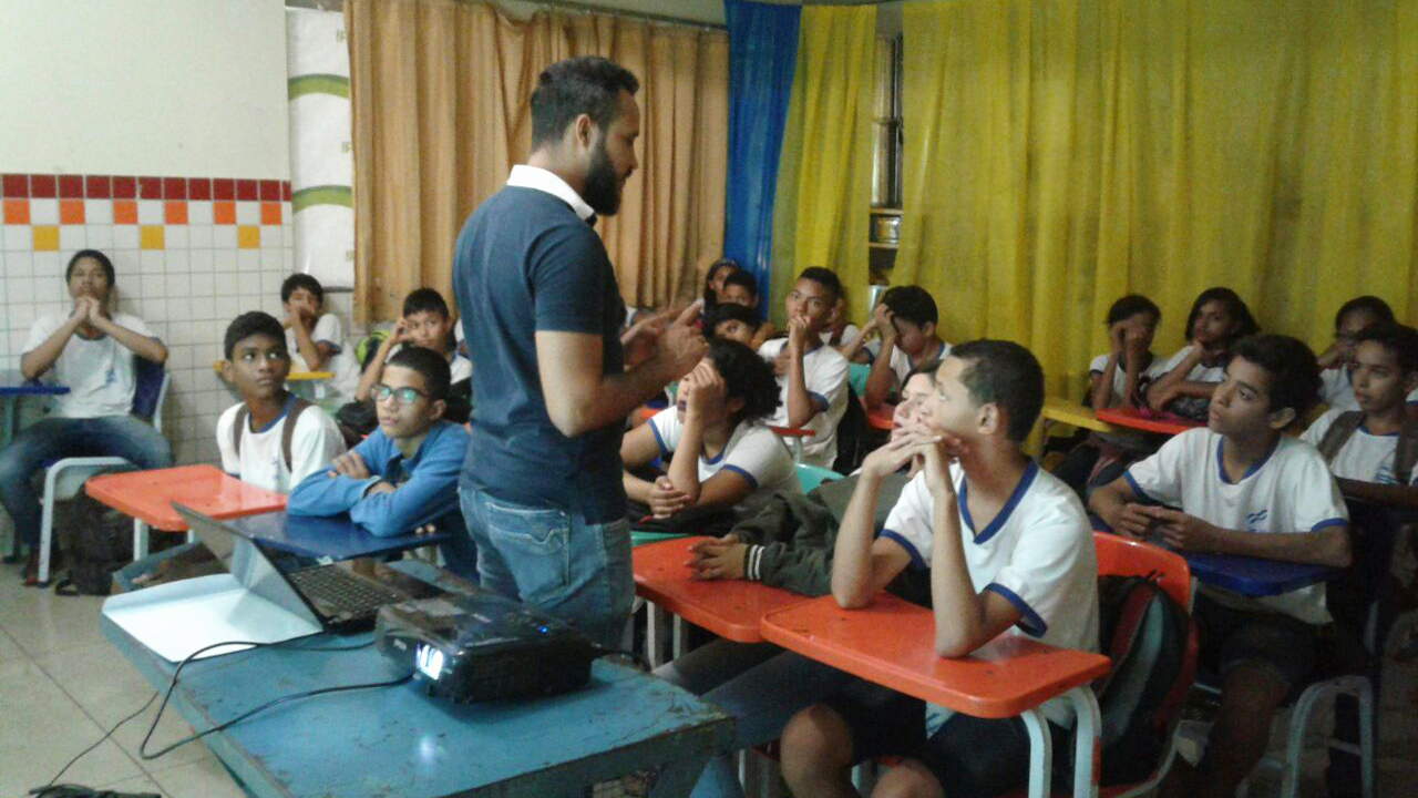 Estudantes de 40 escolas municipais começam a aprender mais sobre reciclagem e coleta seletiva
