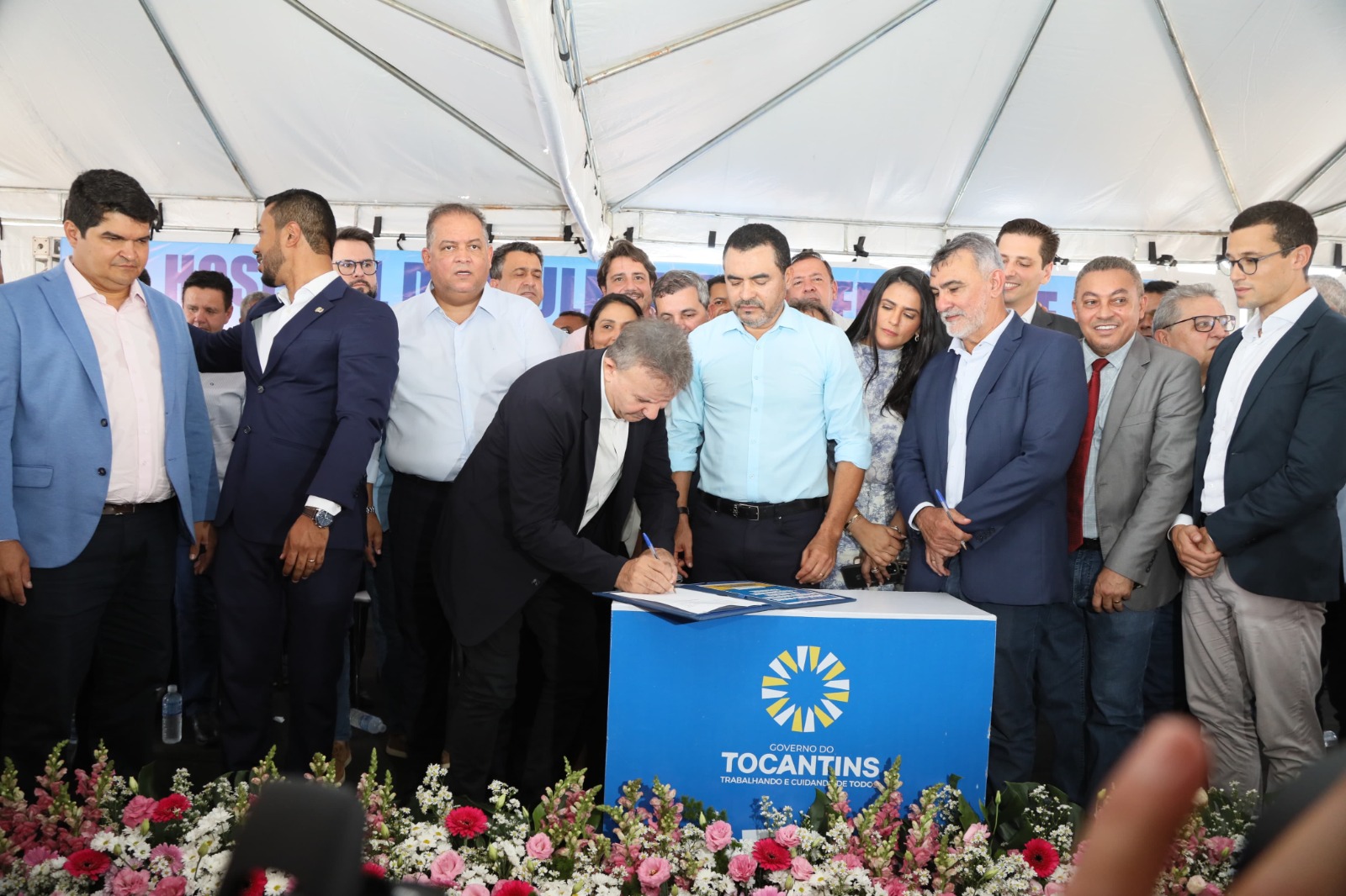 Prefeito assina Licença Municipal de Instalação do Hospital da Mulher e Maternidade Estadual