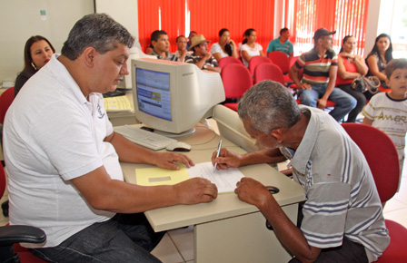 Banco do Povo participa da Semana Estadual do Jovem Empreendedor 2014