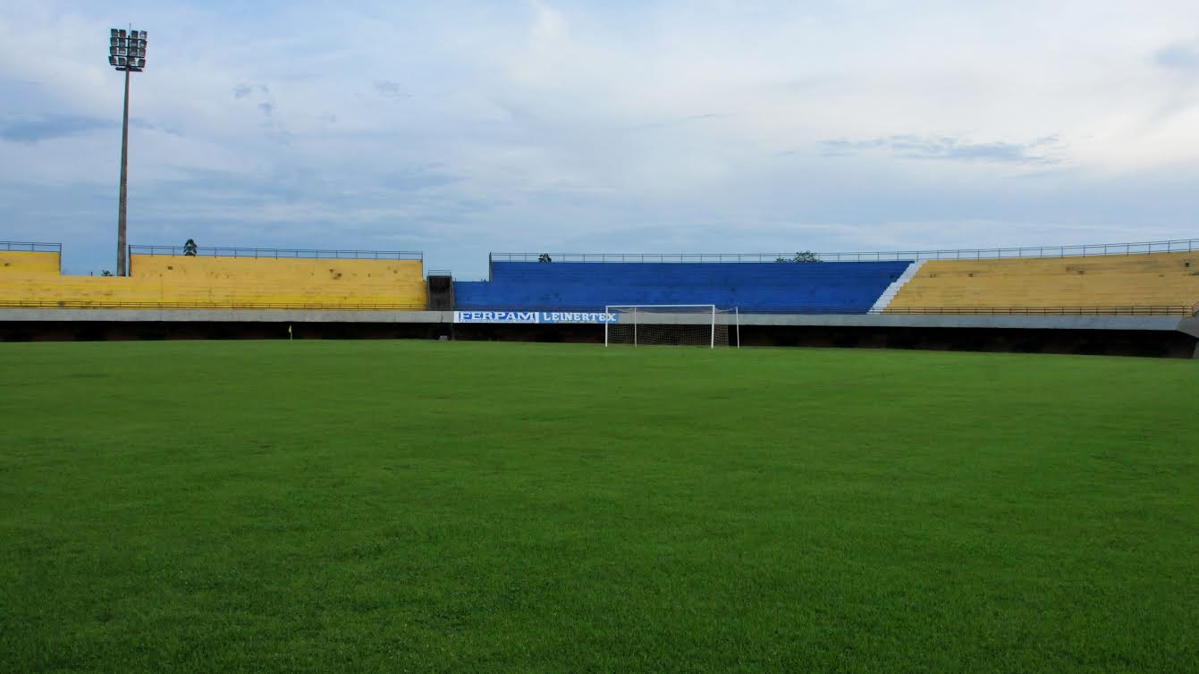 Futebol solidário acontece neste sábado, 22, no Estádio Nilton Santos