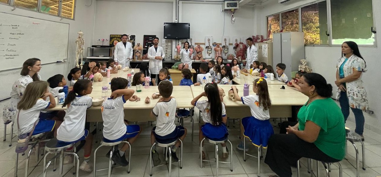 A visita faz parte do projeto investigativo da turma 'Divertida Mente', coordenado pelas professoras Denize Silva e Marilene Schmitt -  Foto: divulgação