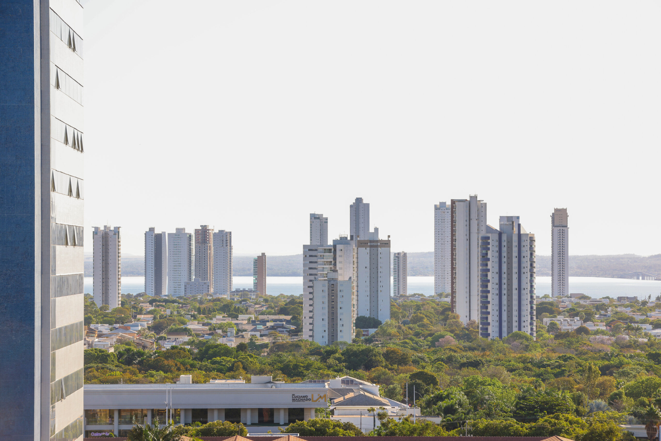 Turismo de negócios lidera visitas a Palmas; setor de serviços cresce no 1º semestre de 2025