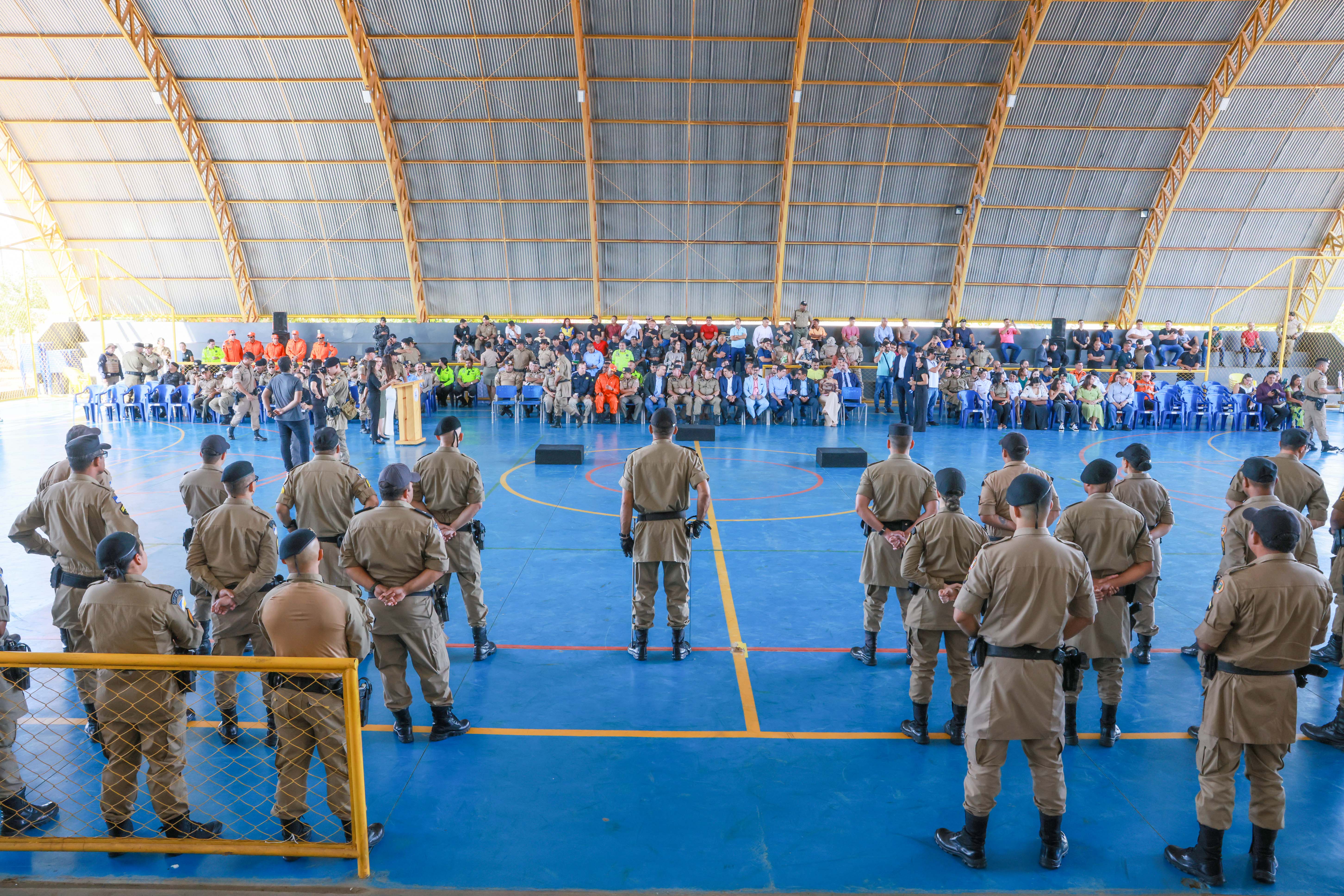 Solenidade da troca de comando contou com a presença de autoridades civis e militares