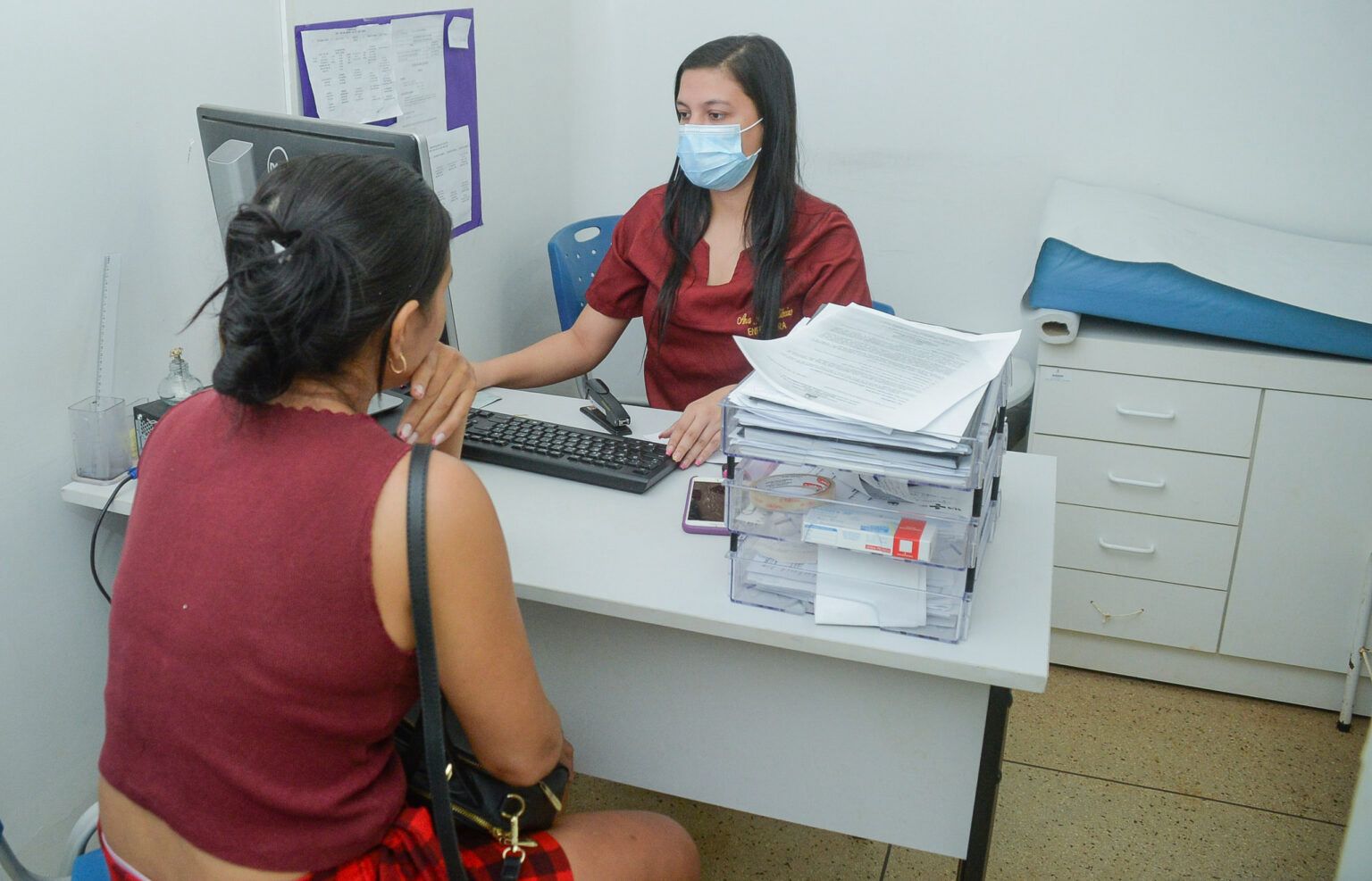 Mais de 340 progressões, promoções e titularidades de servidores da Saúde são concedidas pela Prefeitura de Palmas