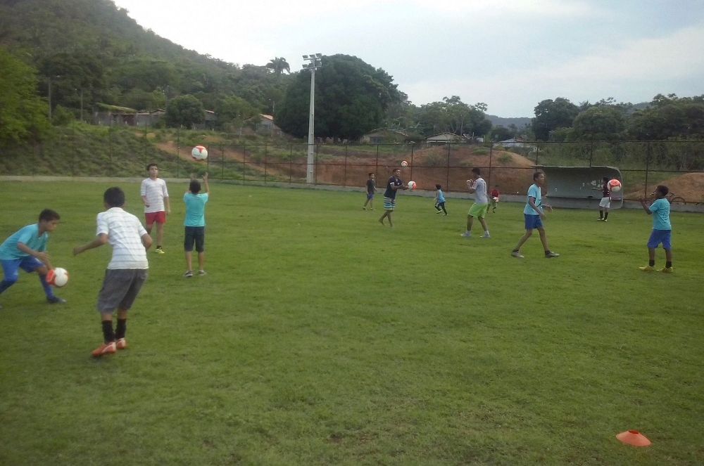 Escolinha Fundesportes realiza amistosos em Taquaruçu