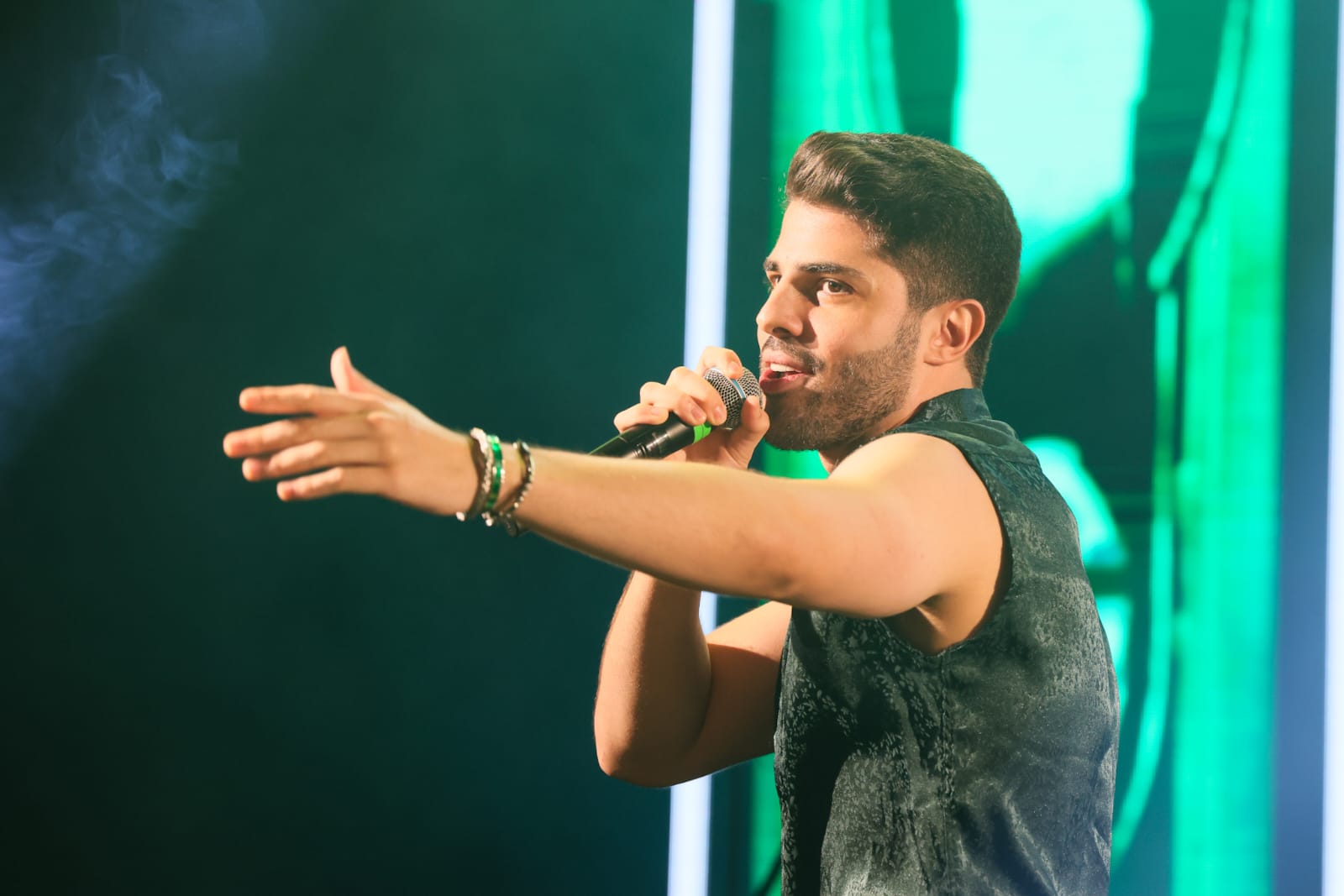 Fernando Guedes agita a quarta noite do 33º Arraiá da Capital