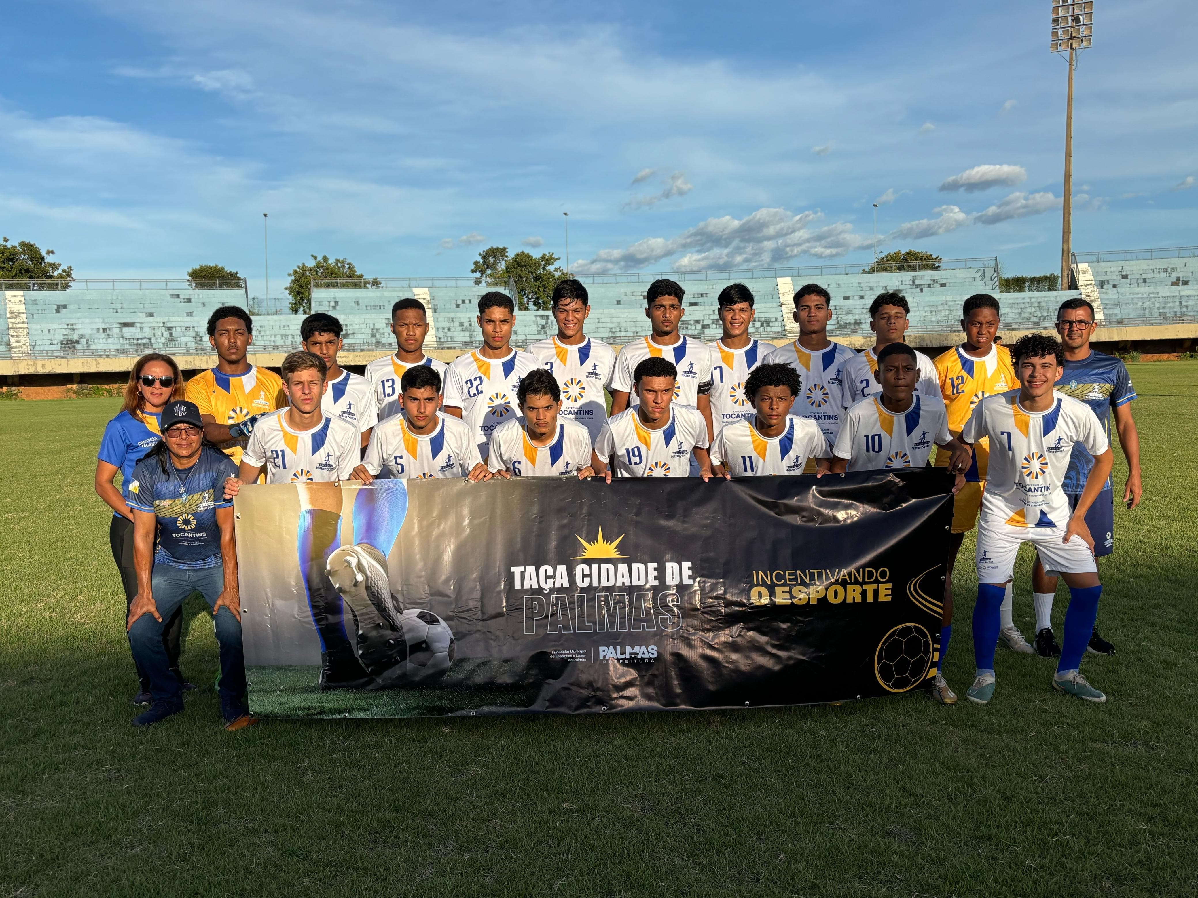 Equipe Sub 17 da Escolinha Nilton Santos