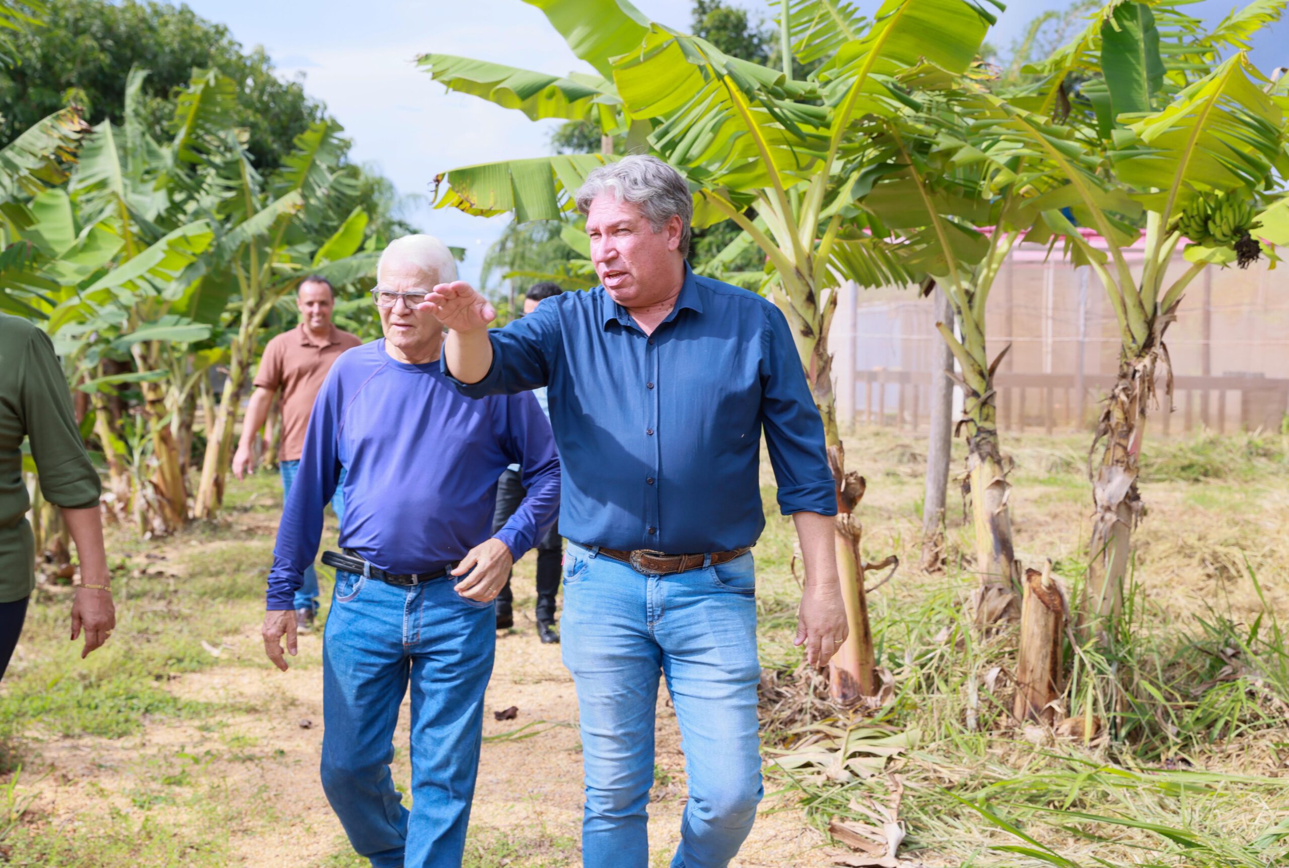 Equipe da Secretaria Municipal de Agricultura e Serviços do Interior realiza visita técnica à Fazendinha